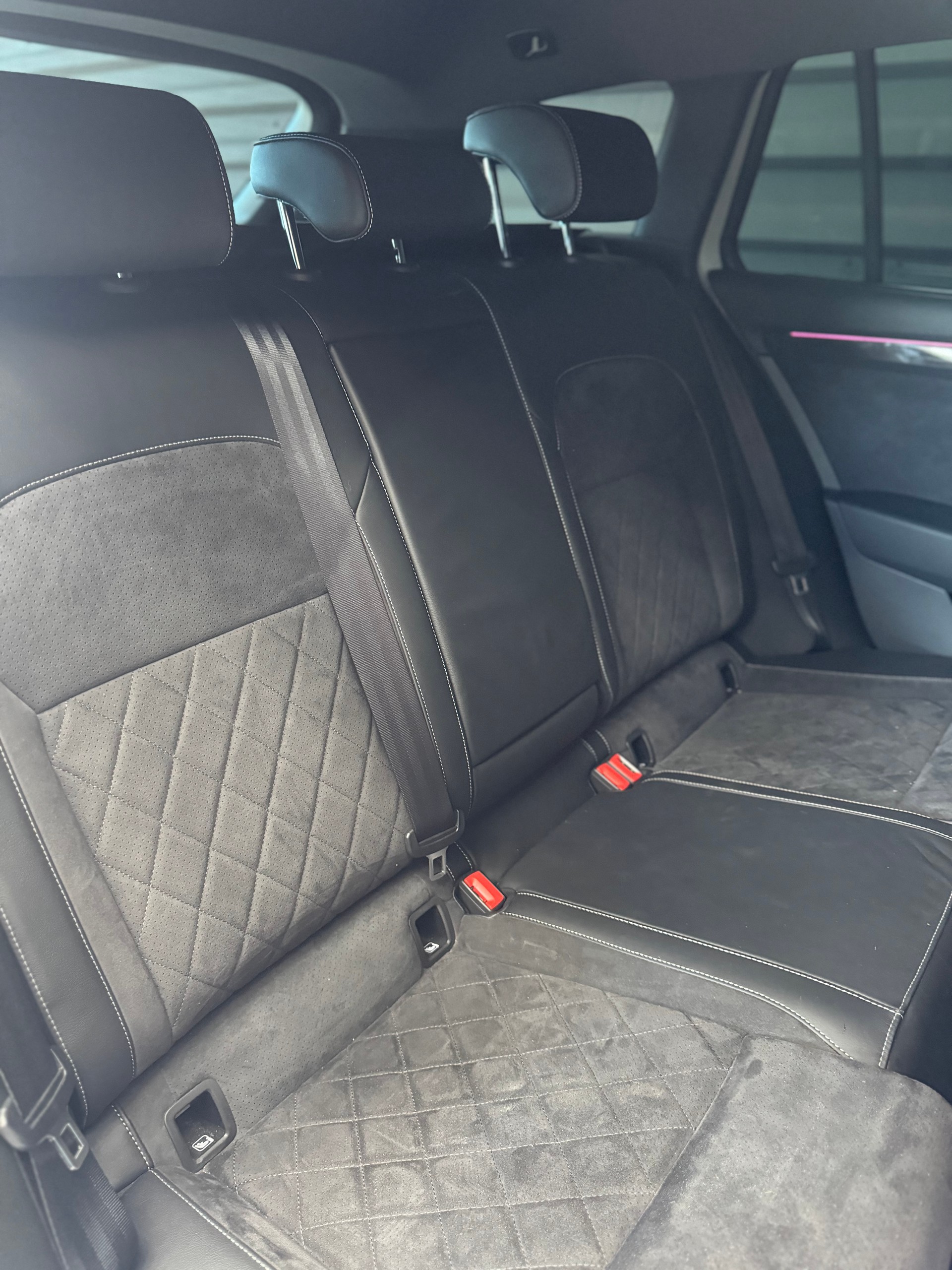 SKODA Superb Combi 2.0 TDi SportLine+ (ABT) 4x4 DSG-image-14