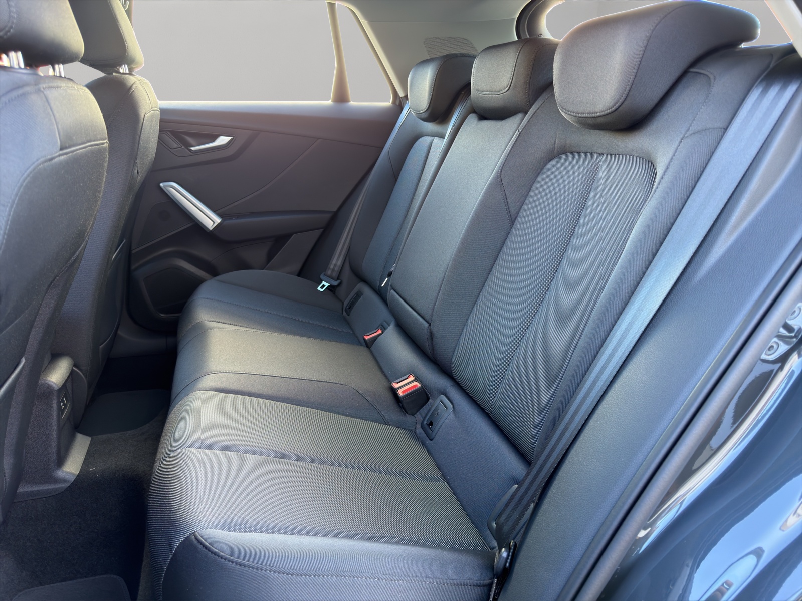 AUDI Q2 40 TFSI Attraction quattro S-tronic-image-8