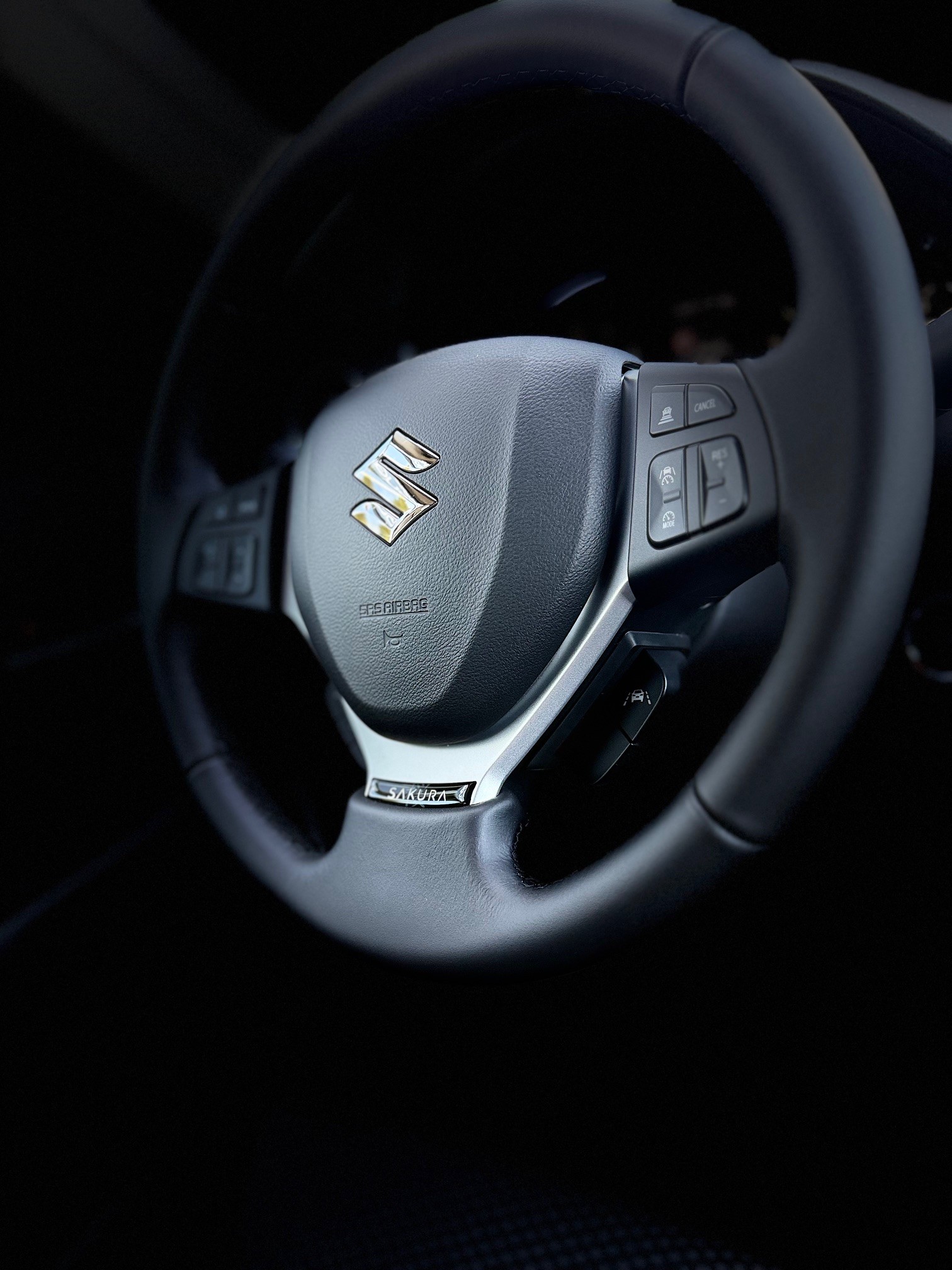 SUZUKI Vitara 1.4 Boosterjet Sakura 4x4 Hybrid Automatic-image-12