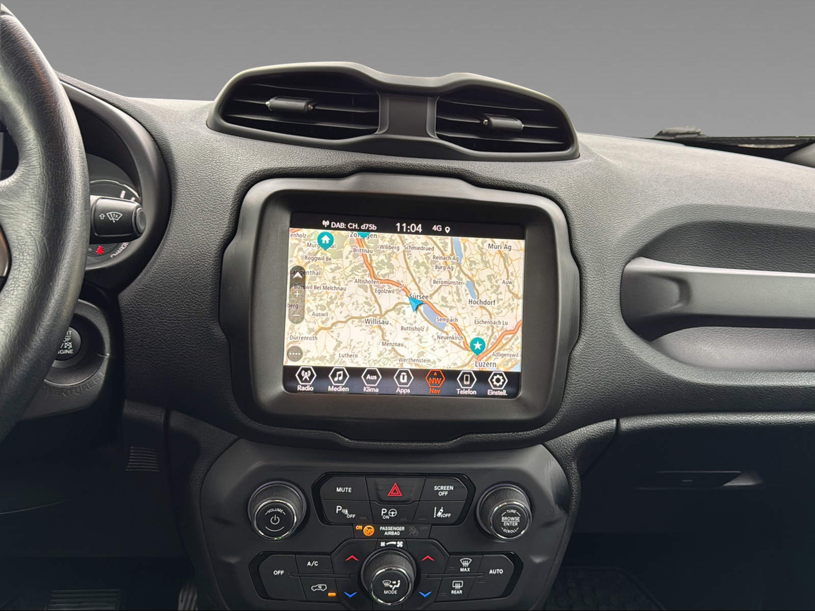 JEEP Renegade 1.3 Limited 4xe-image-11