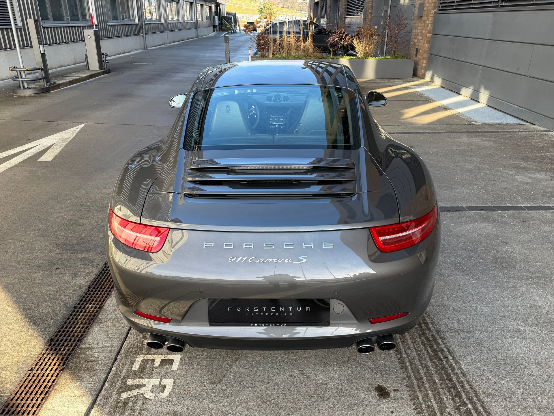 PORSCHE 911 Carrera S PDK | 3.8 | Saugmotor-showroom-element-3