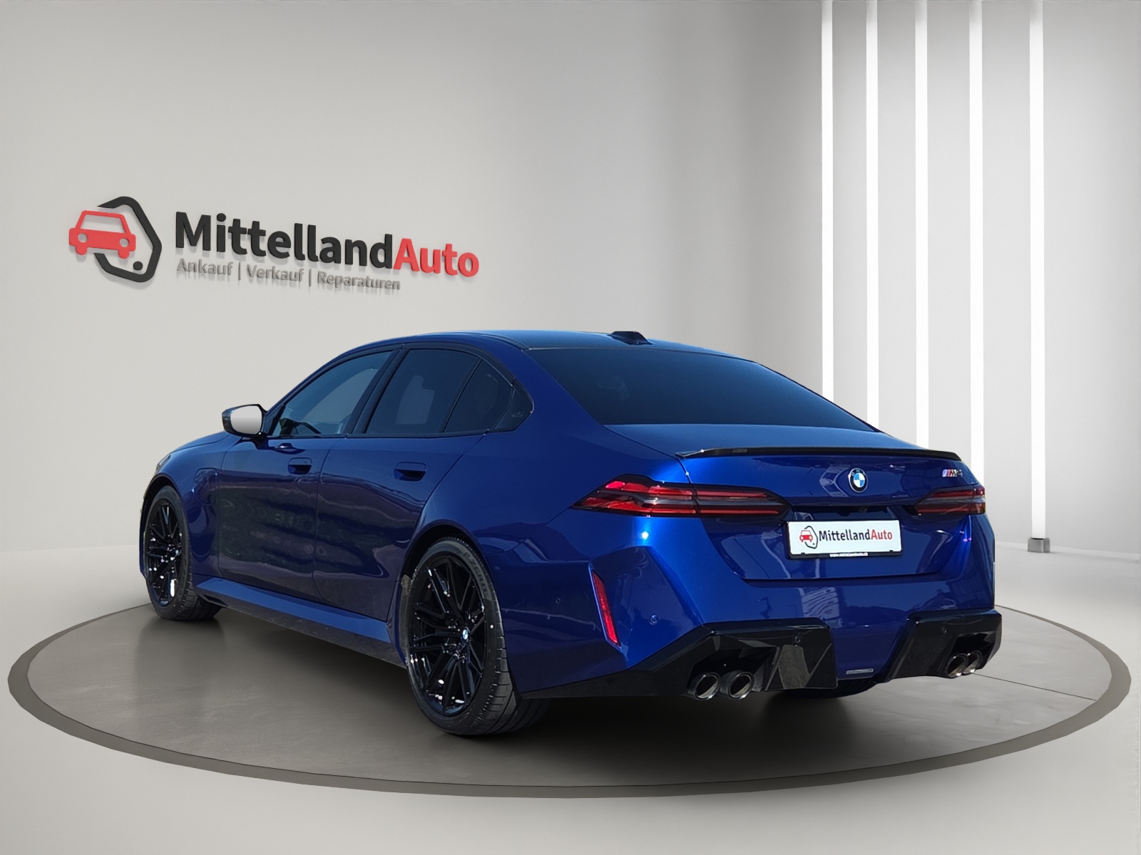 BMW M5 xDrive-image-13