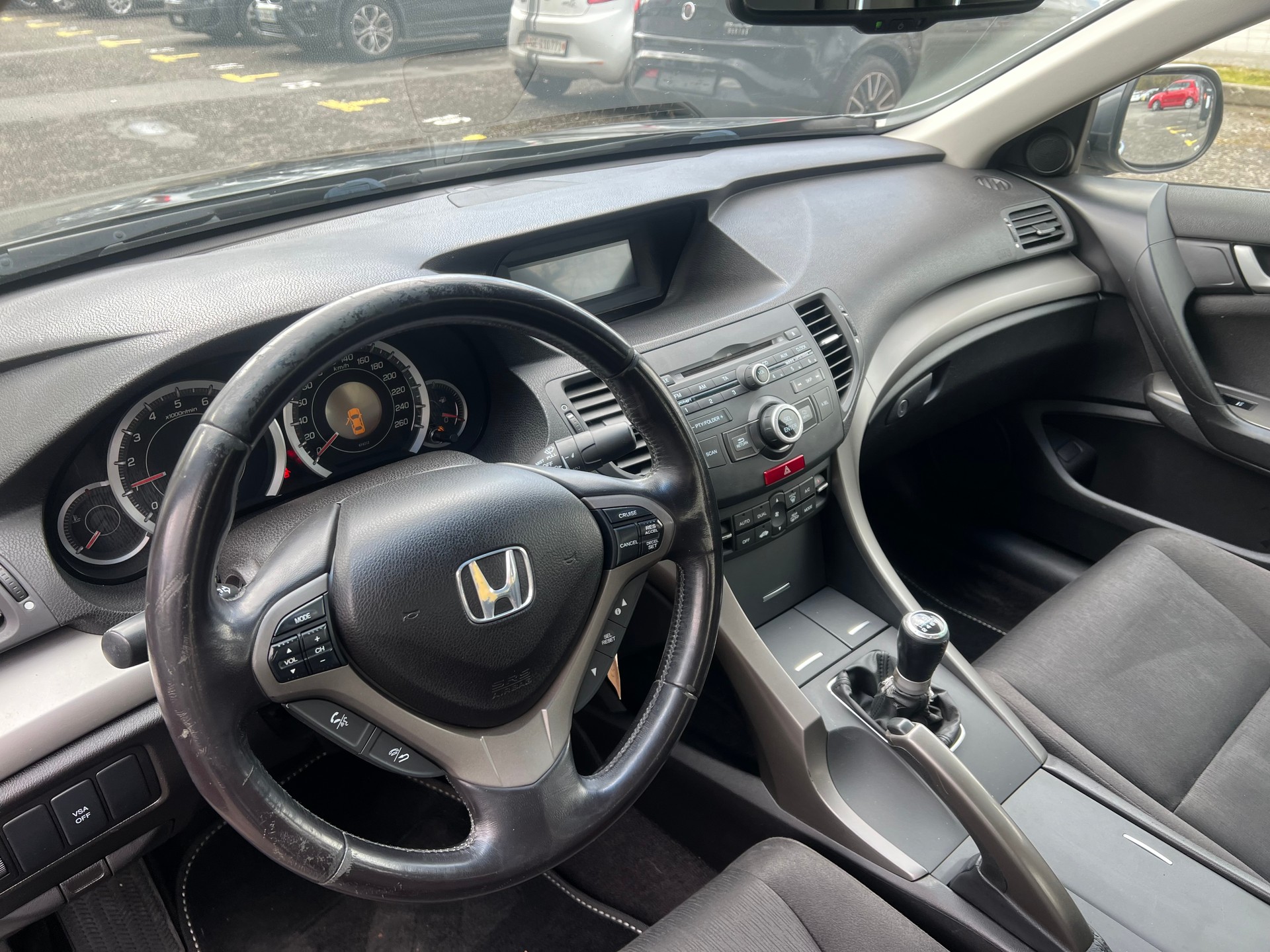 HONDA Accord 2.0i 16V Elegance-image-7