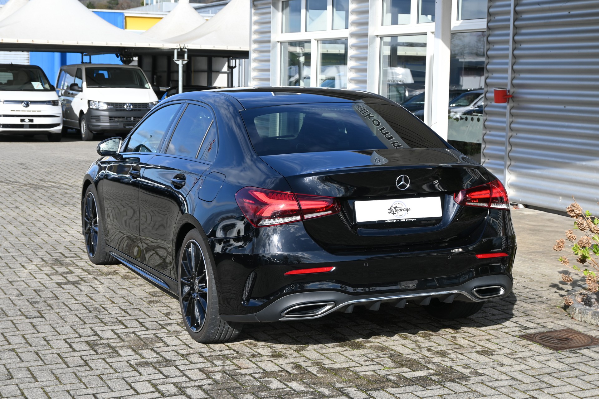MERCEDES-BENZ A 250 Sedan 4Matic AMG Line 4Matic 7G-DCT 4x4-image-6