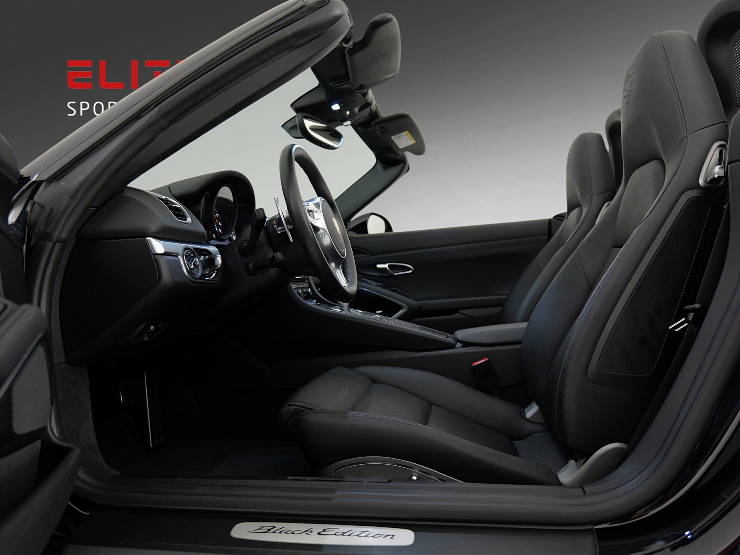 PORSCHE Boxster 2.7 Black Edition-image-7