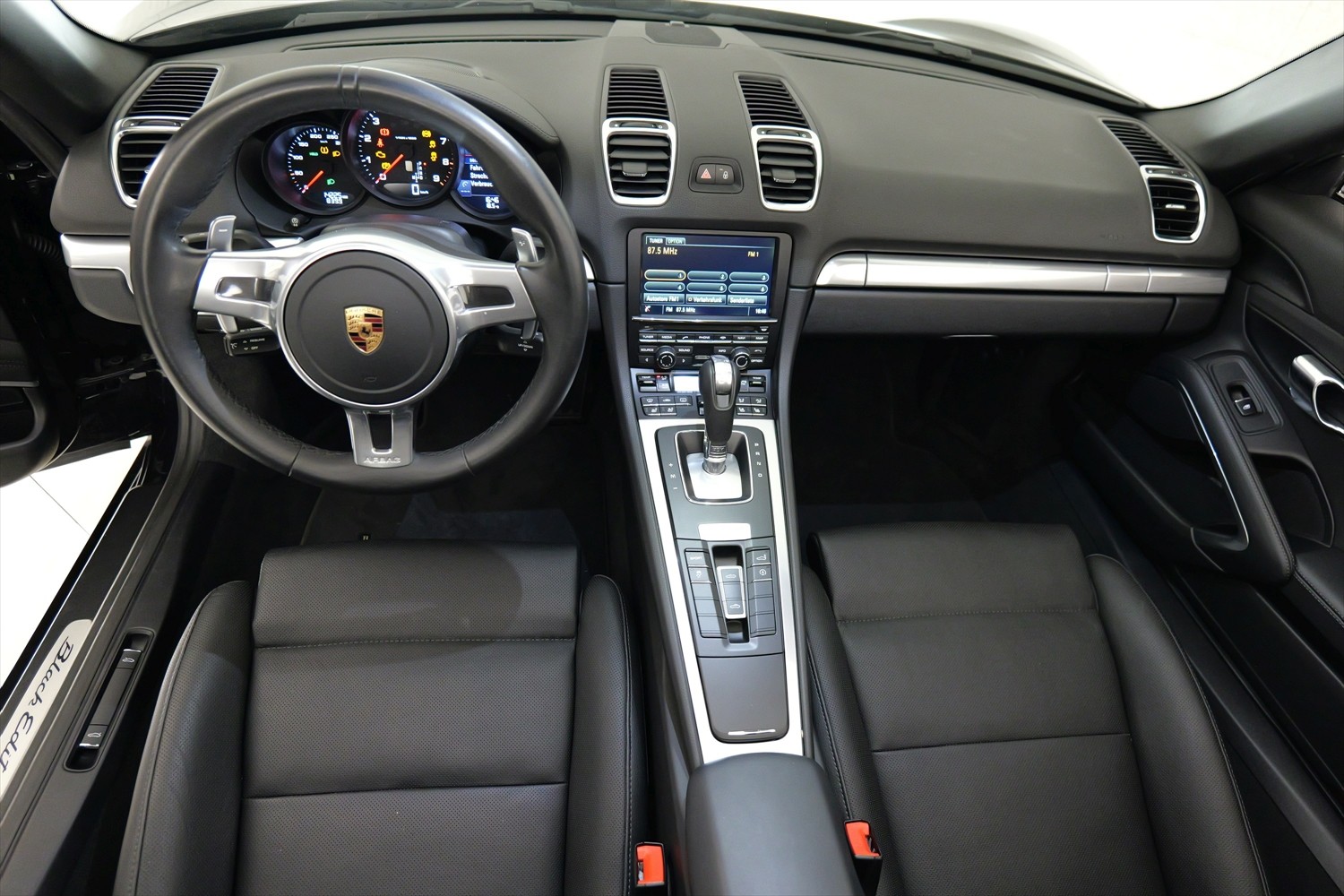 PORSCHE Boxster 2.7 Black Edition-image-11