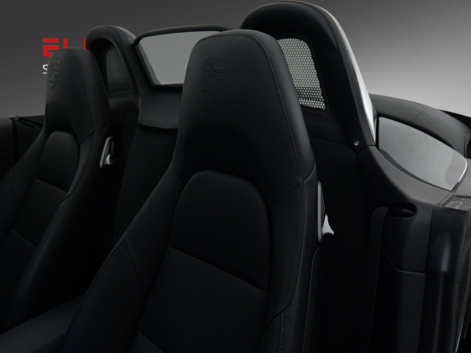 PORSCHE Boxster 2.7 Black Edition-image-2