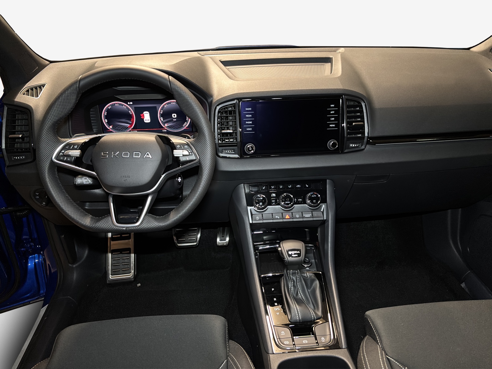 SKODA Karoq 2.0 TSI SportLine 4x4 DSG-image-8