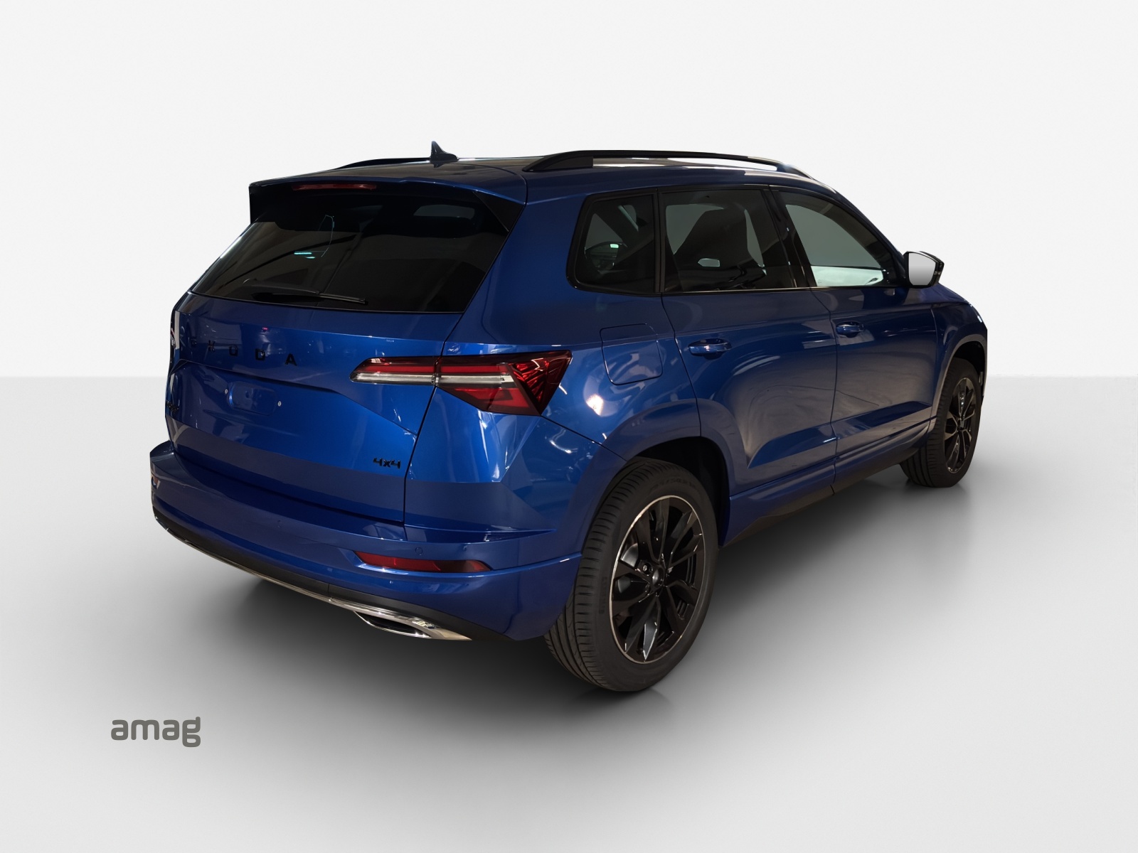 SKODA Karoq 2.0 TSI SportLine 4x4 DSG-image-4