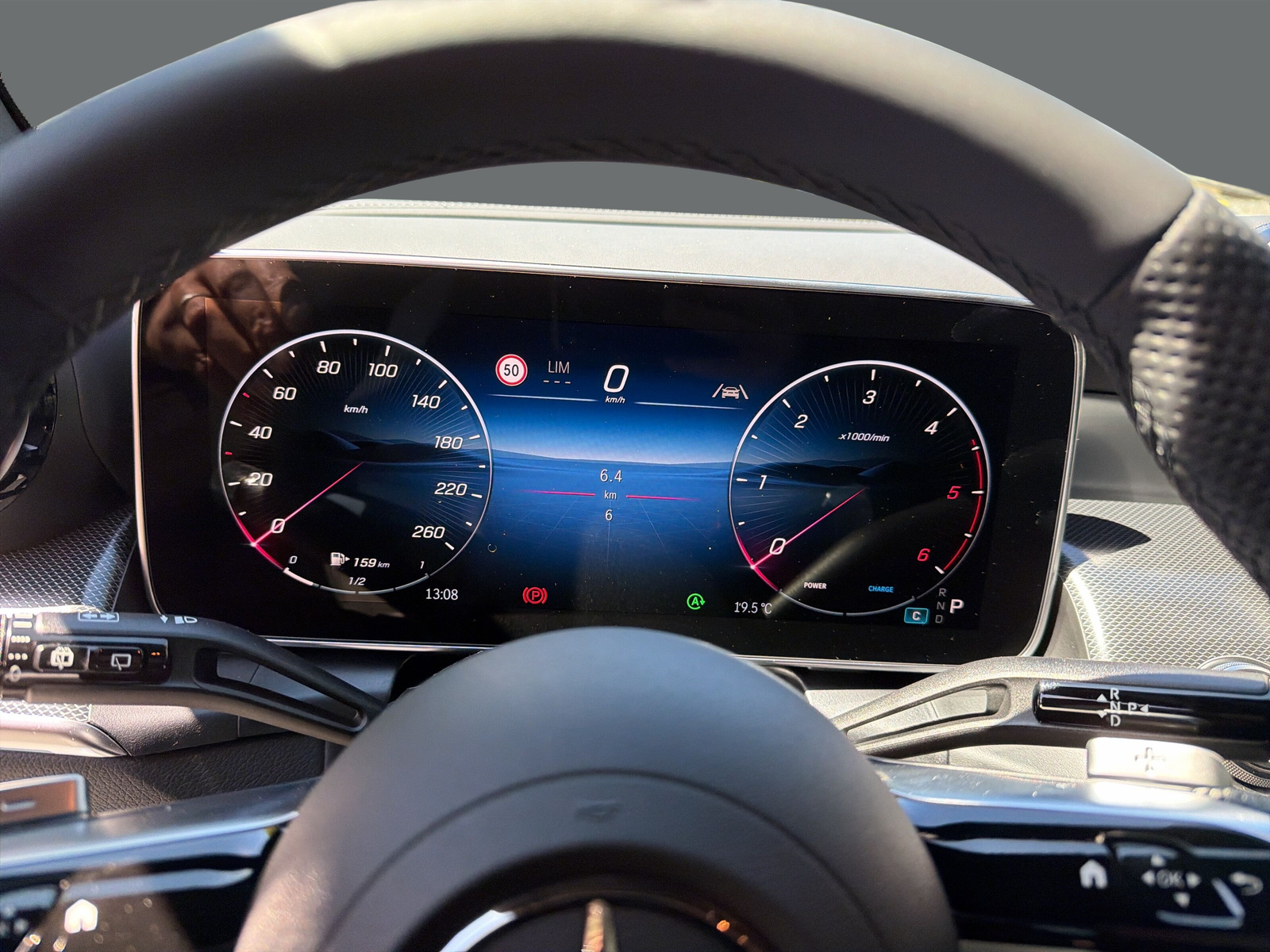 MERCEDES-BENZ GLC 220 d 4Matic 9G-Tronic-image-10