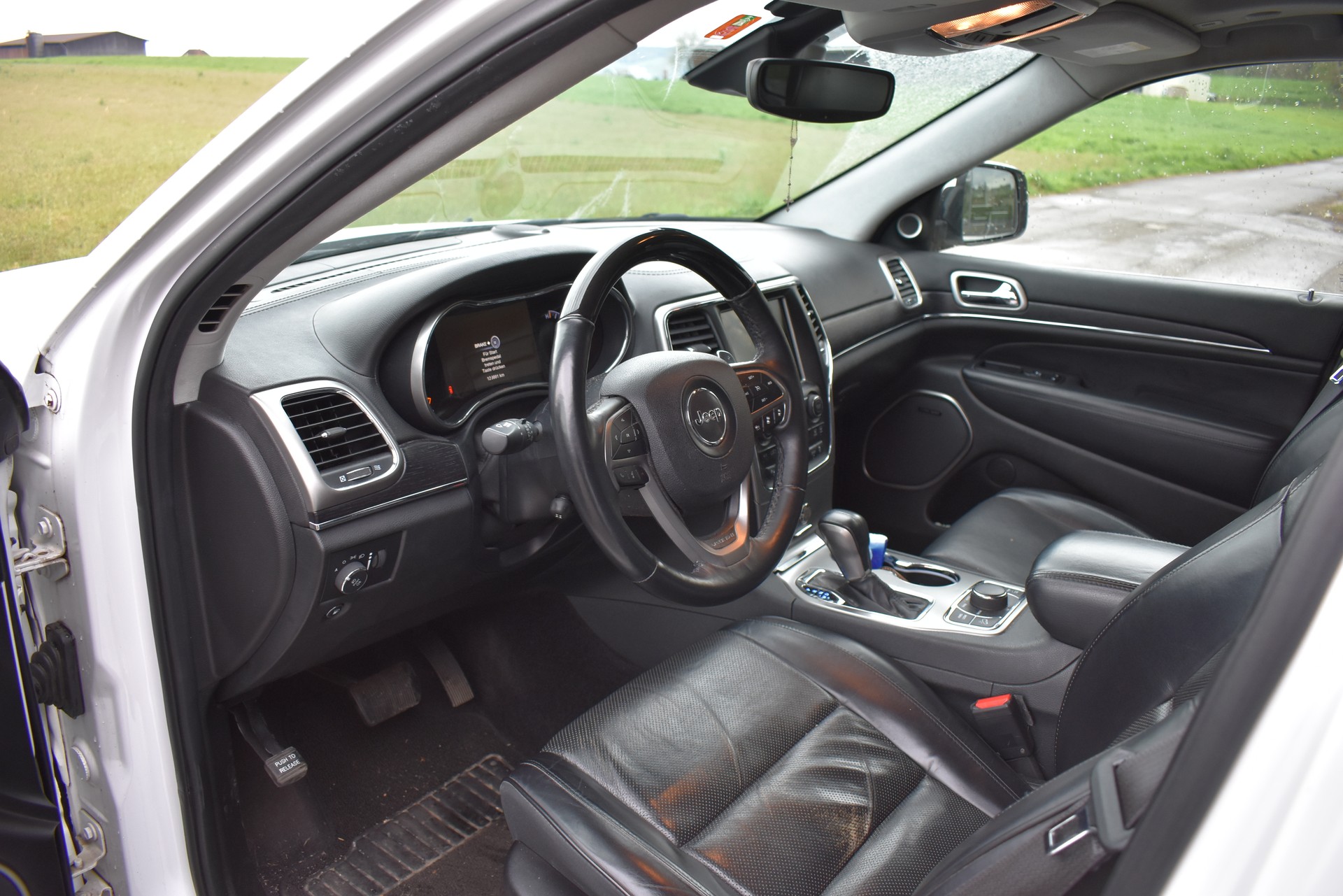 JEEP Grand Cherokee 3.0 CRD Summit Automatic-image-8