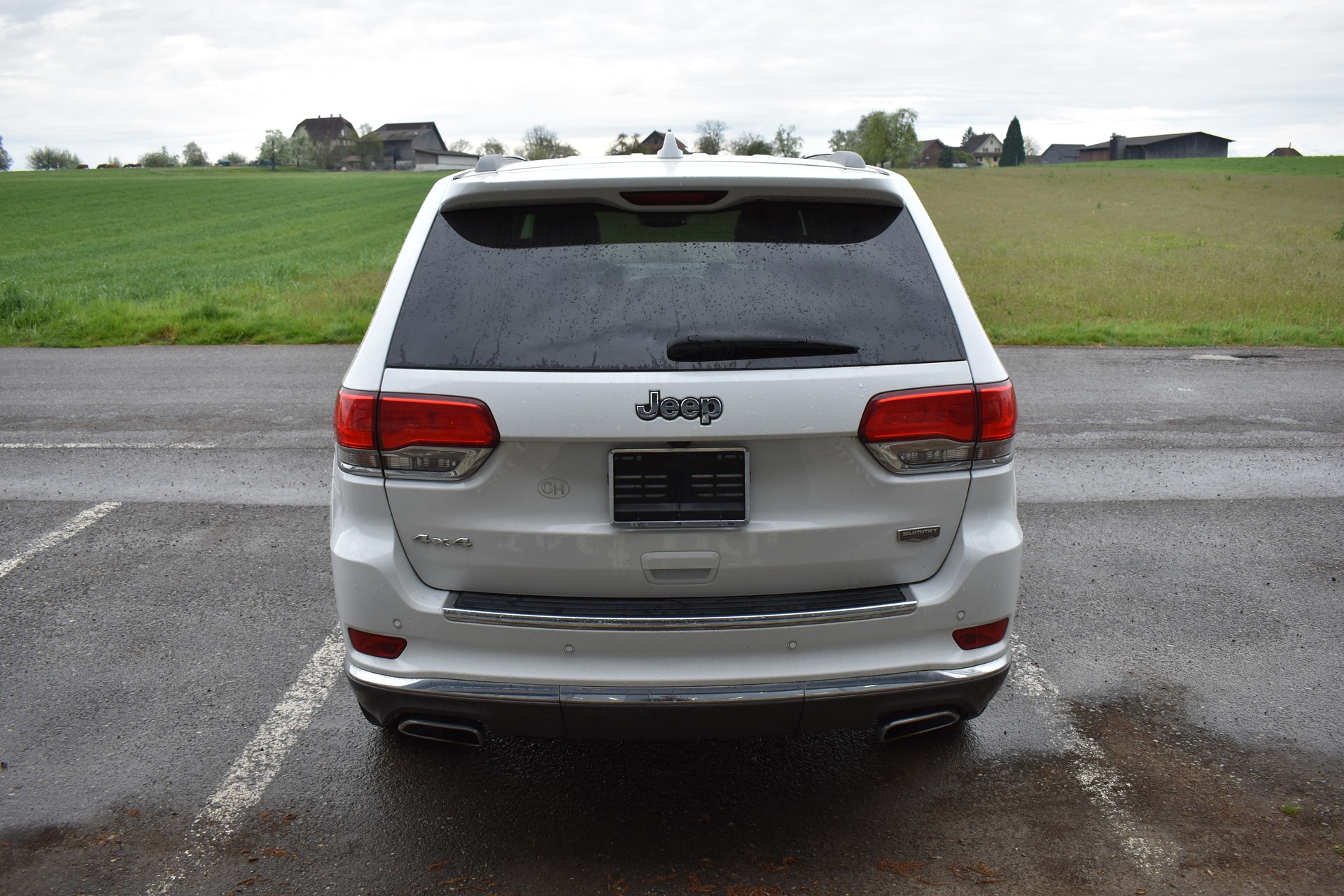 JEEP Grand Cherokee 3.0 CRD Summit Automatic-image-4