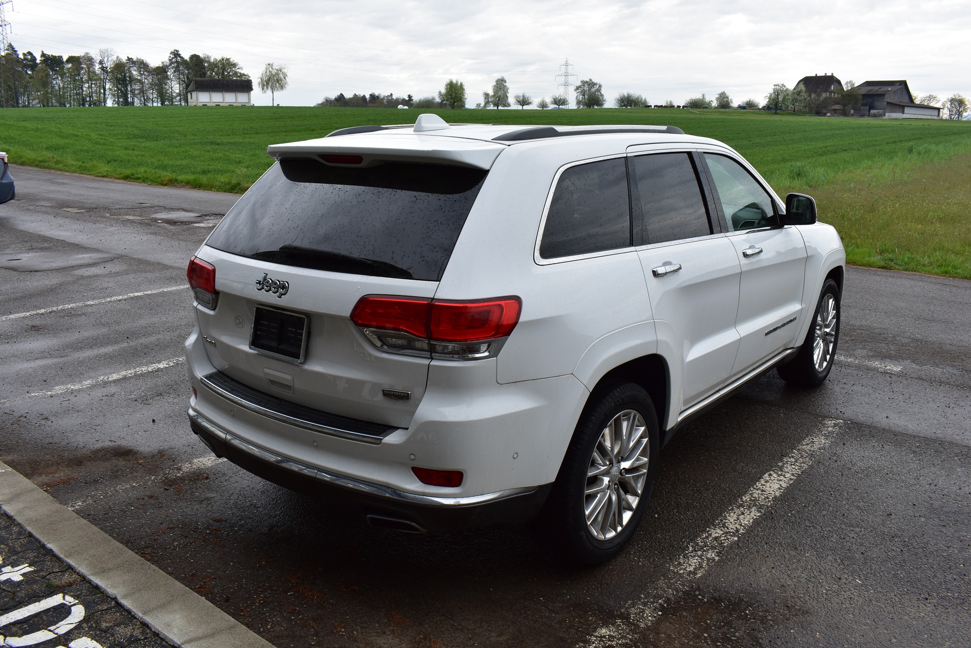 JEEP Grand Cherokee 3.0 CRD Summit Automatic-image-3
