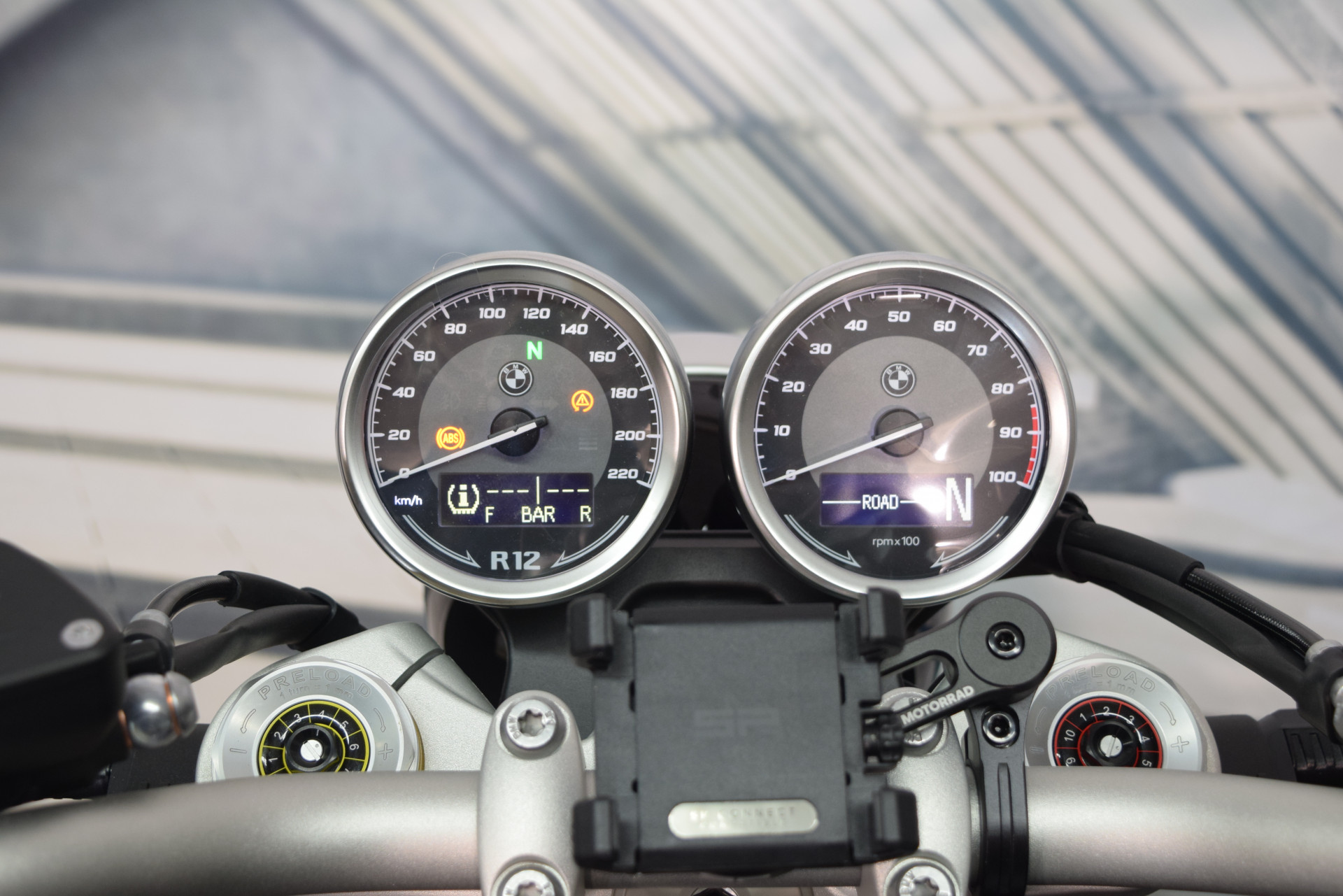 BMW R 12 nineT Vollausstattung- BOXER PRÄMIE-image-8