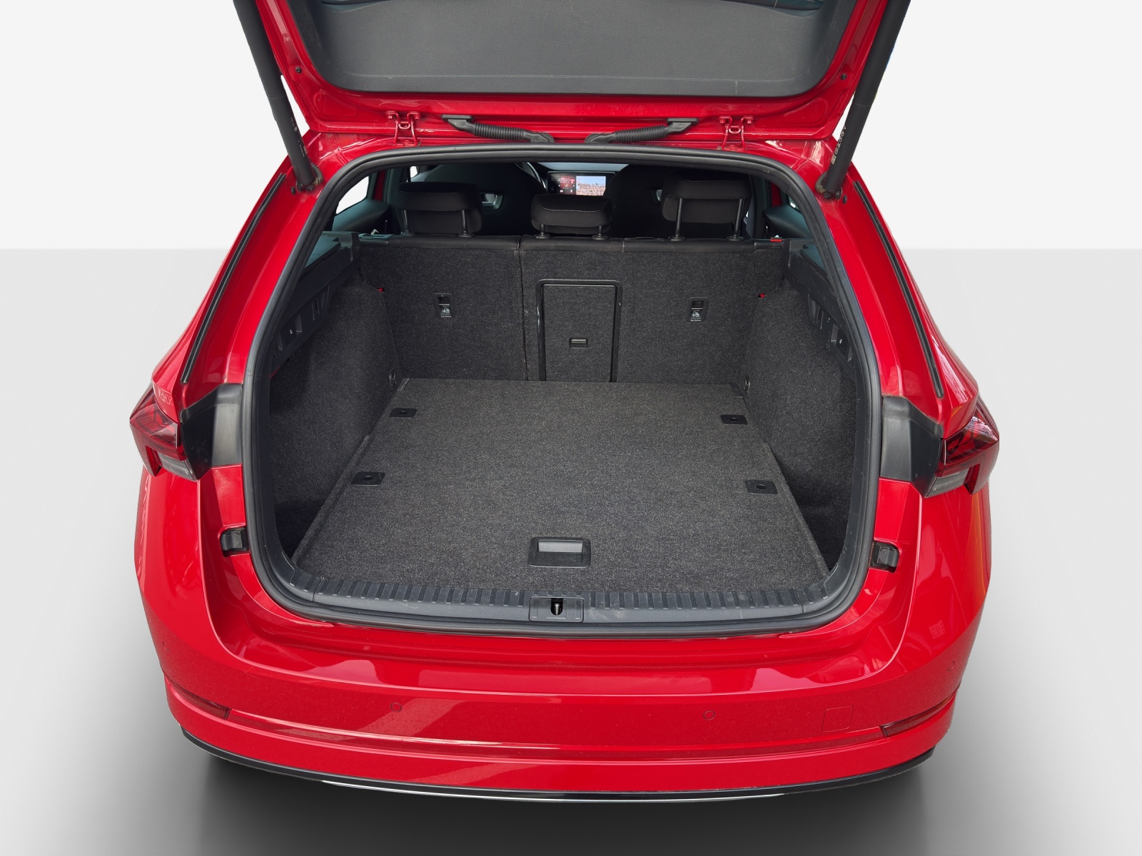 SKODA Octavia Combi 2.0 TSI SportLine DSG 4x4-image-12