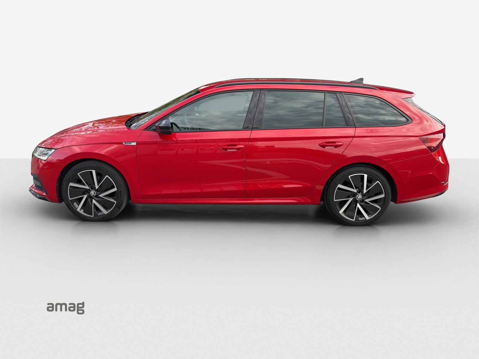 SKODA Octavia Combi 2.0 TSI SportLine DSG 4x4-image-1