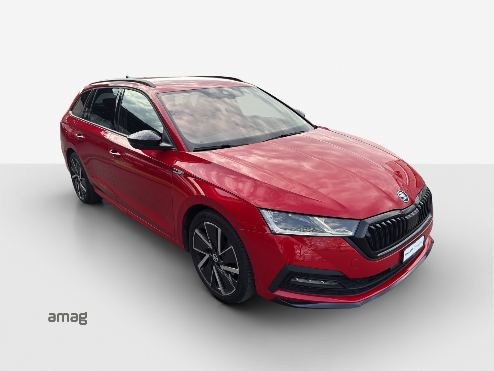 SKODA Octavia Combi 2.0 TSI SportLine DSG 4x4-image-5