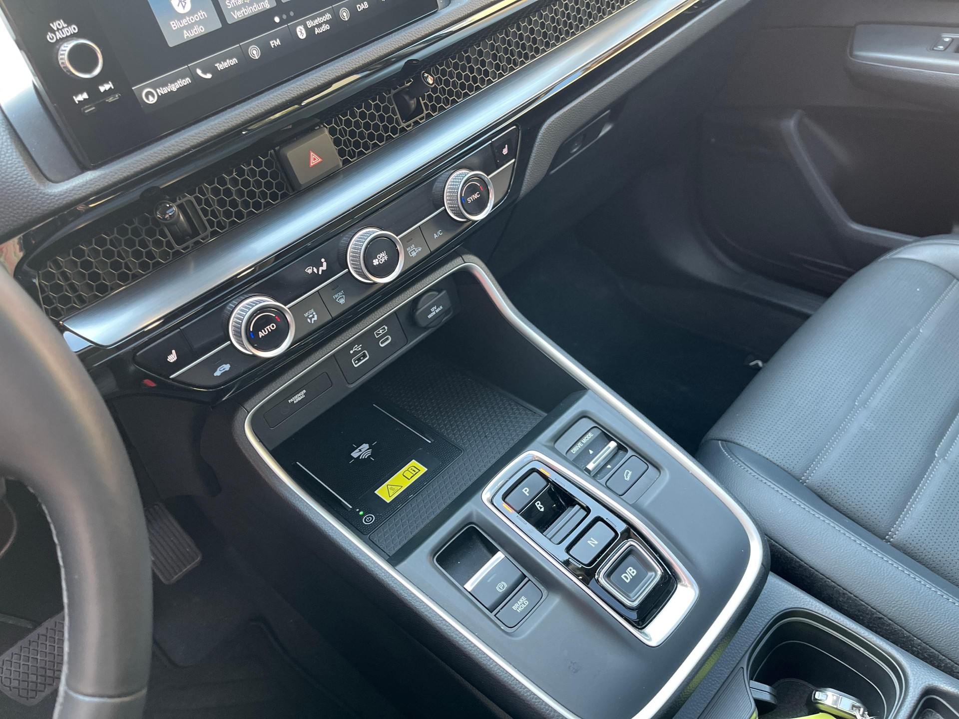 HONDA CR-V 2.0 i-MMD Elegance 4WD-image-11