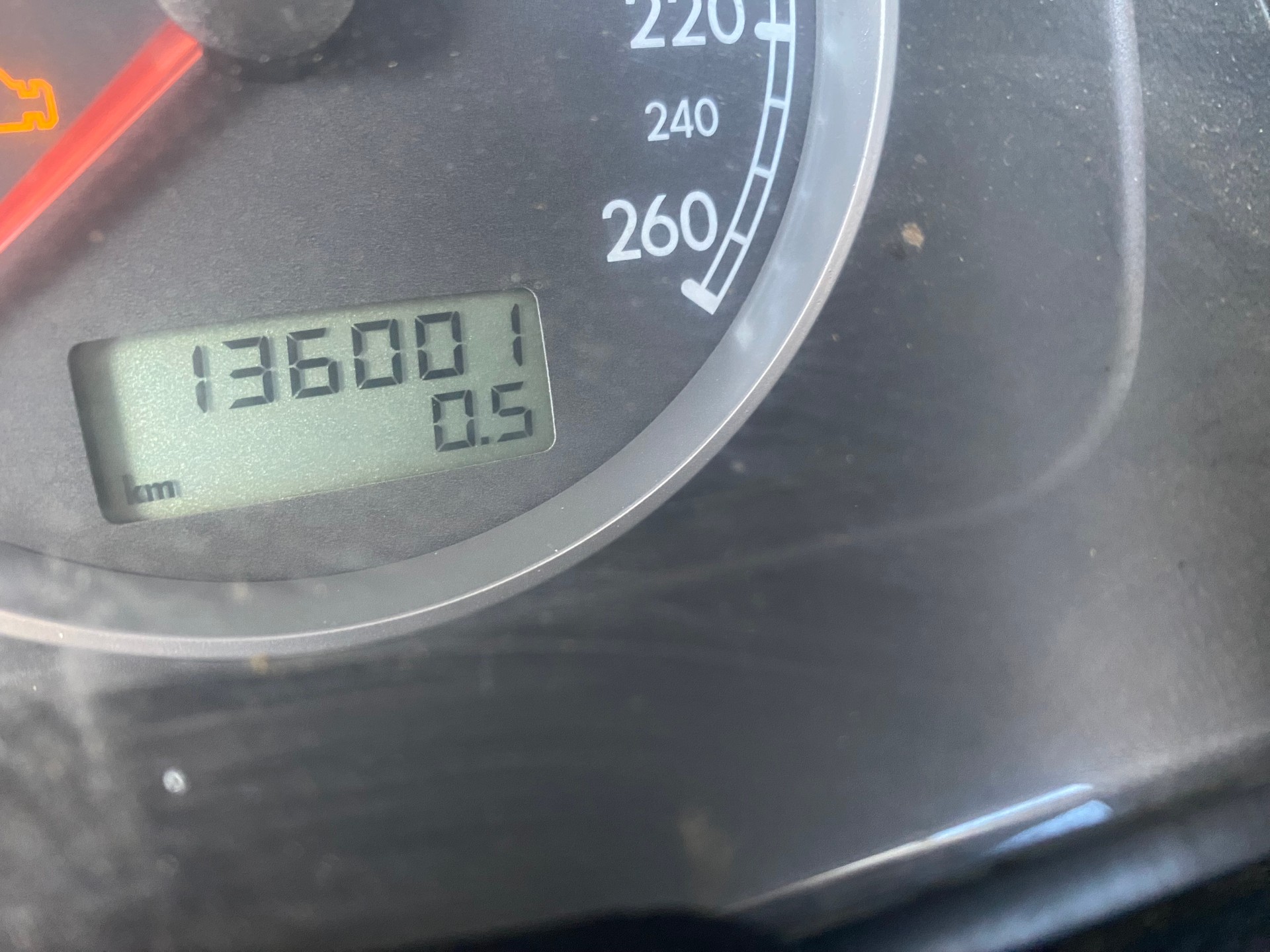 VW Passat Variant 2.8 V6 4Motion Highline-image-8
