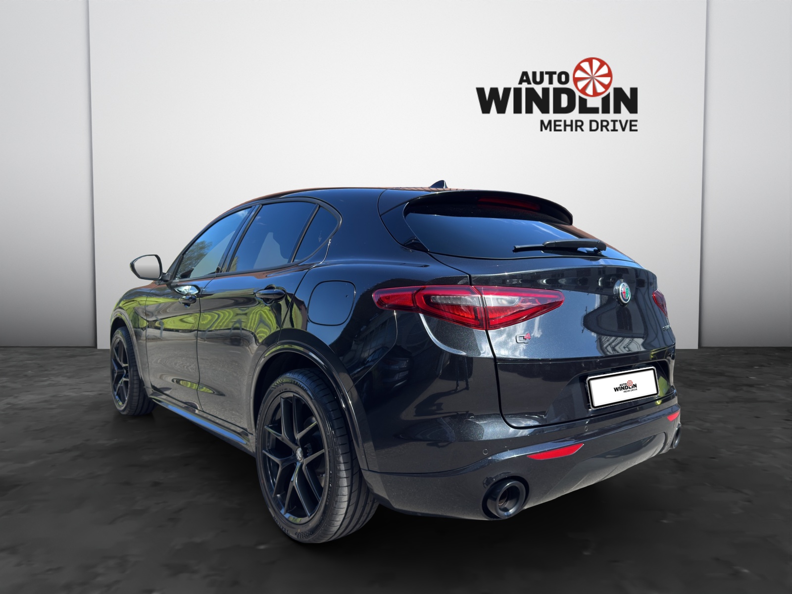 ALFA ROMEO Stelvio 2.0 Q4 280 Veloce-image-3