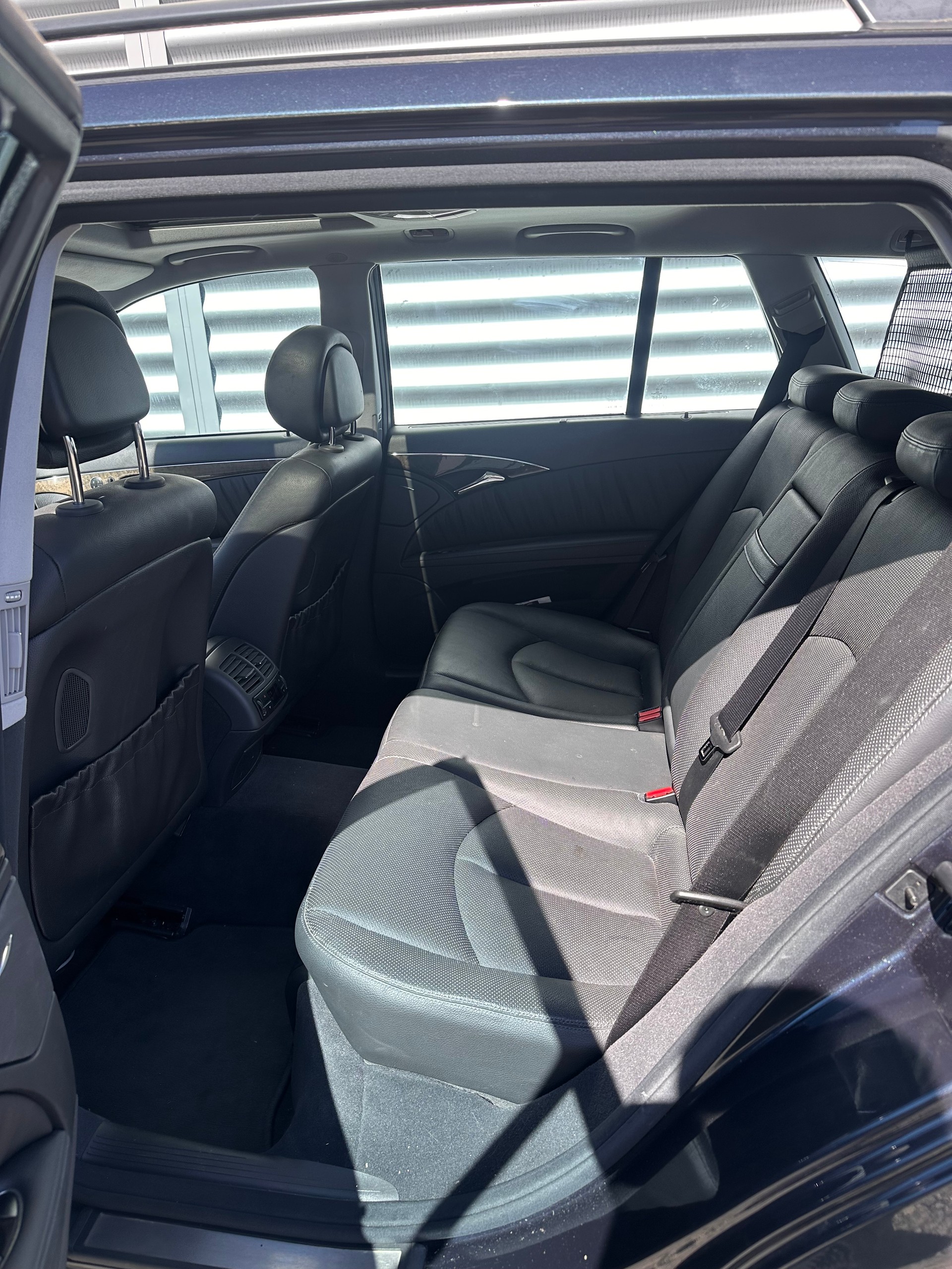 MERCEDES-BENZ E 350 Avantgarde 7G-Tronic-image-9