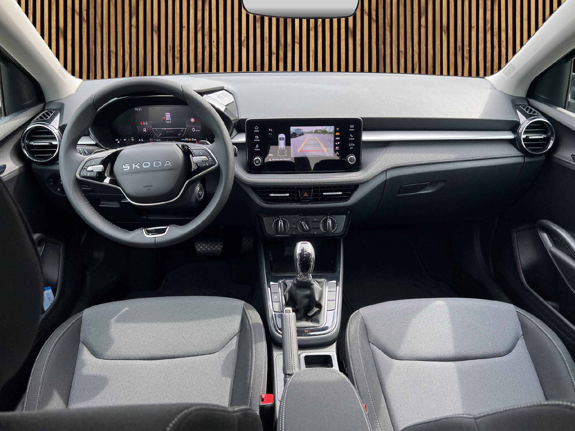 SKODA Fabia 1.0 TSI Selection DSG-image-15