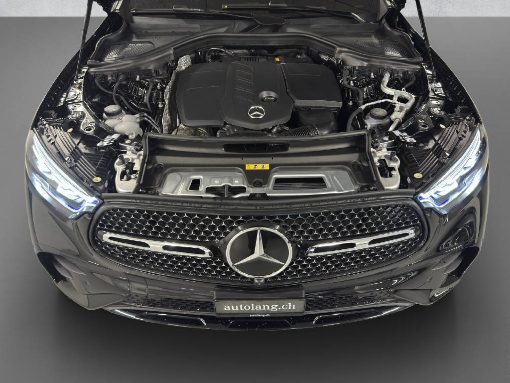 MERCEDES-BENZ GLC 220 d AMG Line 4Matic-image-8