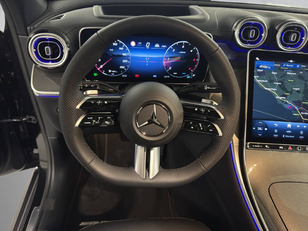 MERCEDES-BENZ GLC 220 d AMG Line 4Matic-image-11