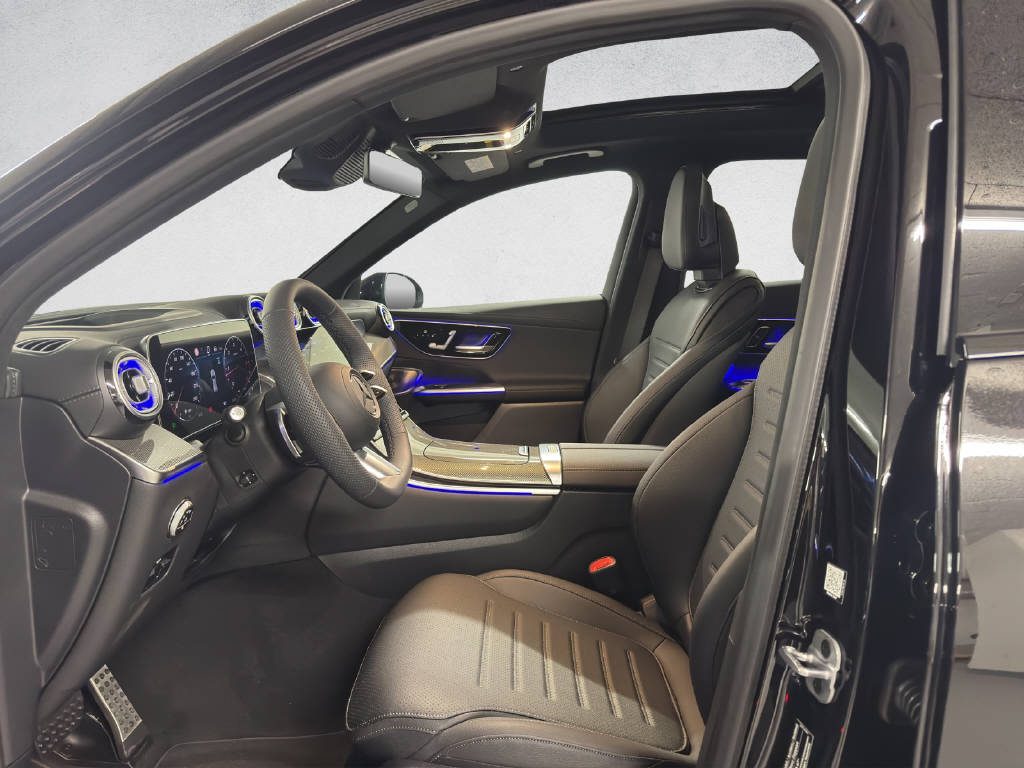 MERCEDES-BENZ GLC 220 d AMG Line 4Matic-image-9