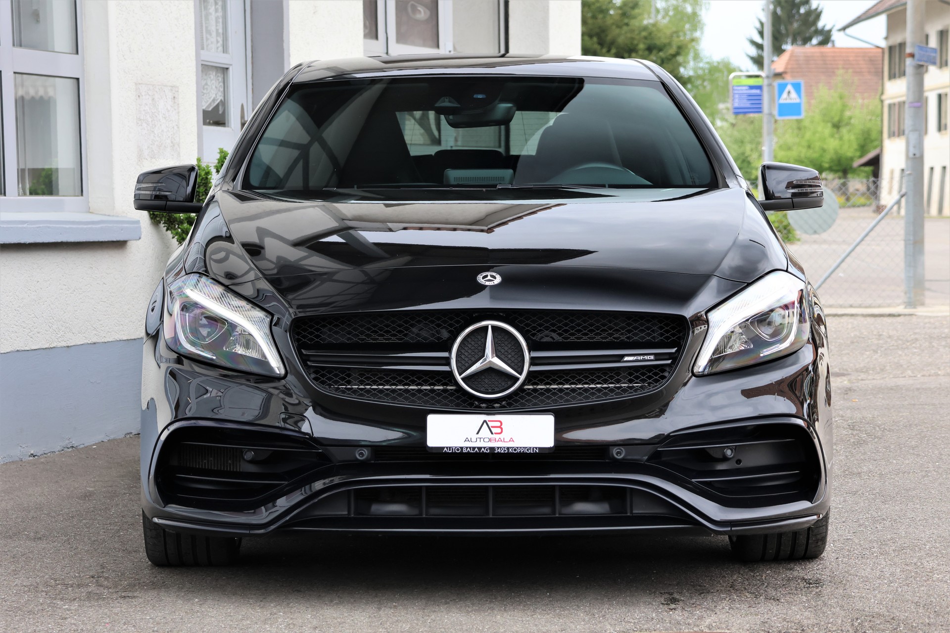 MERCEDES-BENZ A 45 AMG 4Matic Speedshift 7G-DCT (CH)-image-1