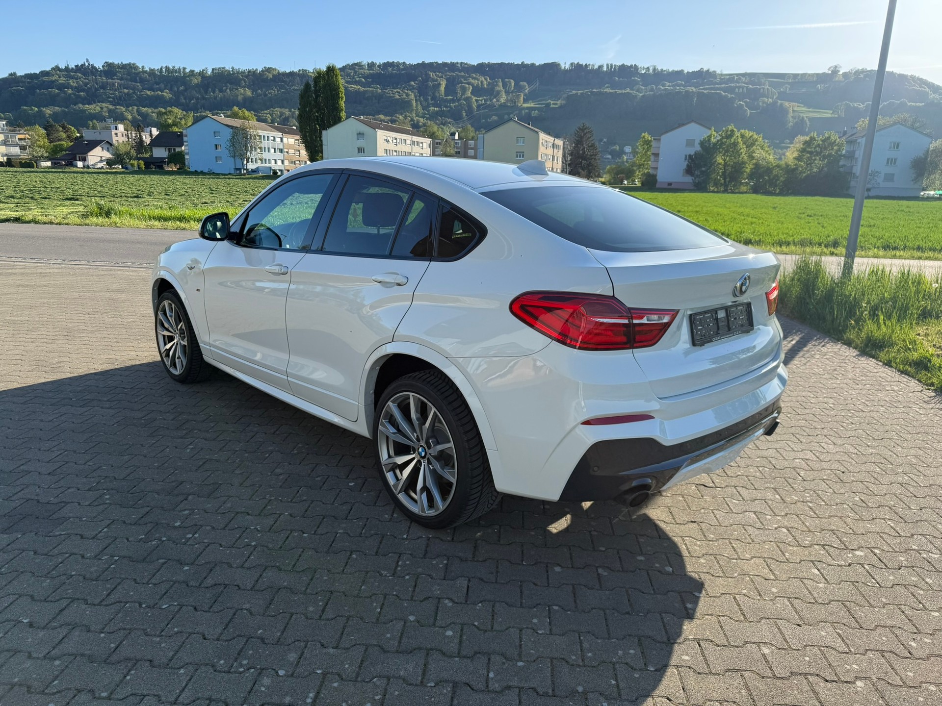 BMW X4 M 40i-image-4