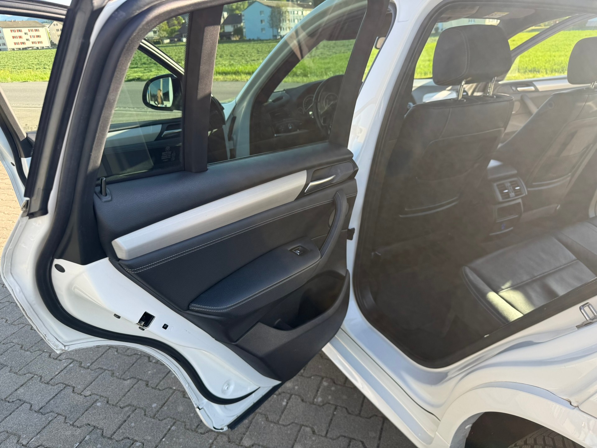BMW X4 M 40i-image-9