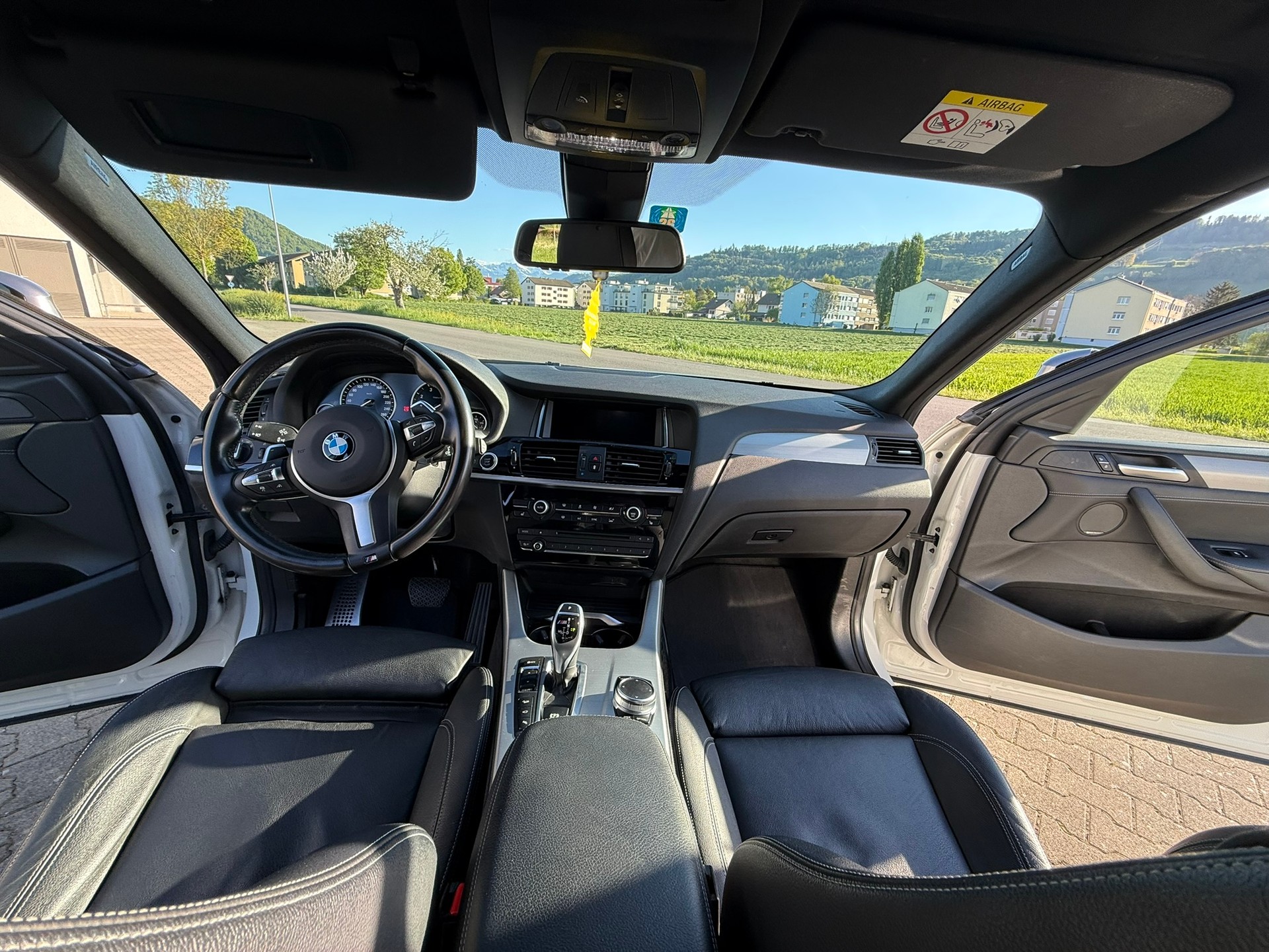 BMW X4 M 40i-image-13