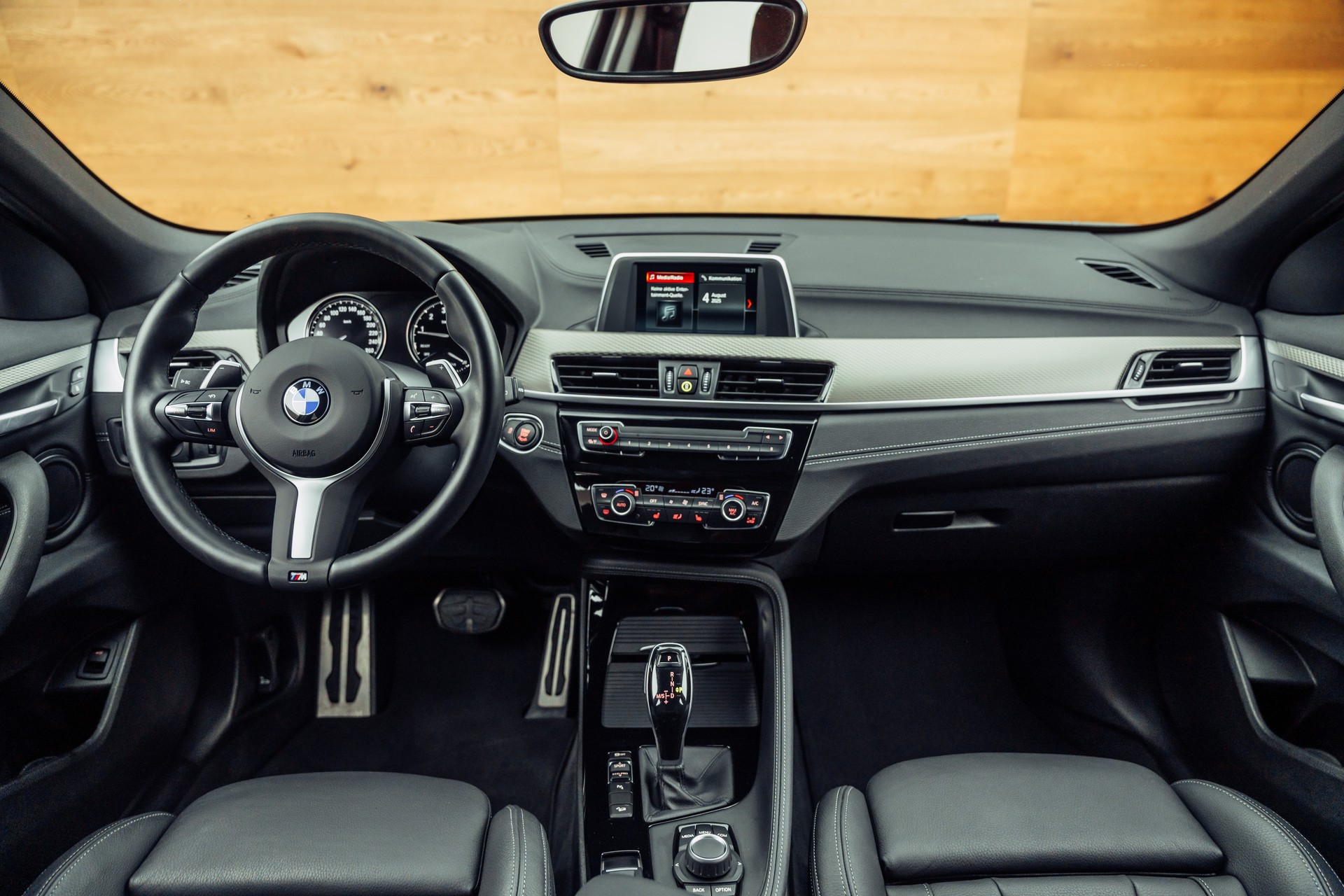 BMW X2 M35i Steptronic-image-4