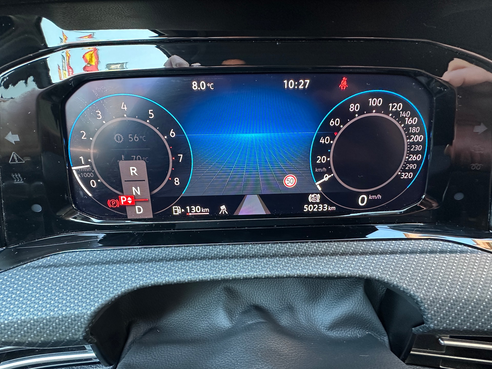 VW Golf 2.0 TSI R DSG 4Motion-image-9