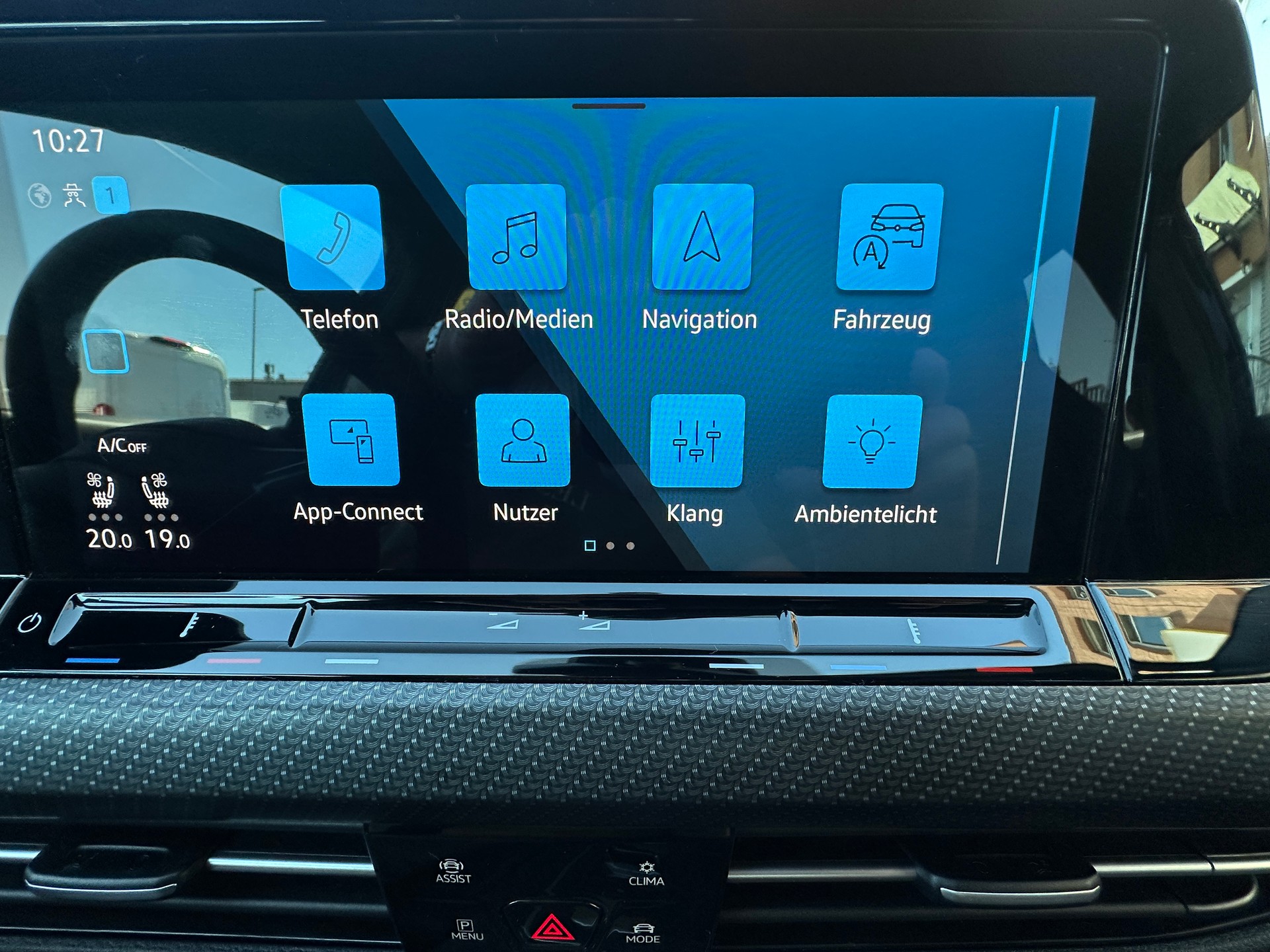 VW Golf 2.0 TSI R DSG 4Motion-image-12