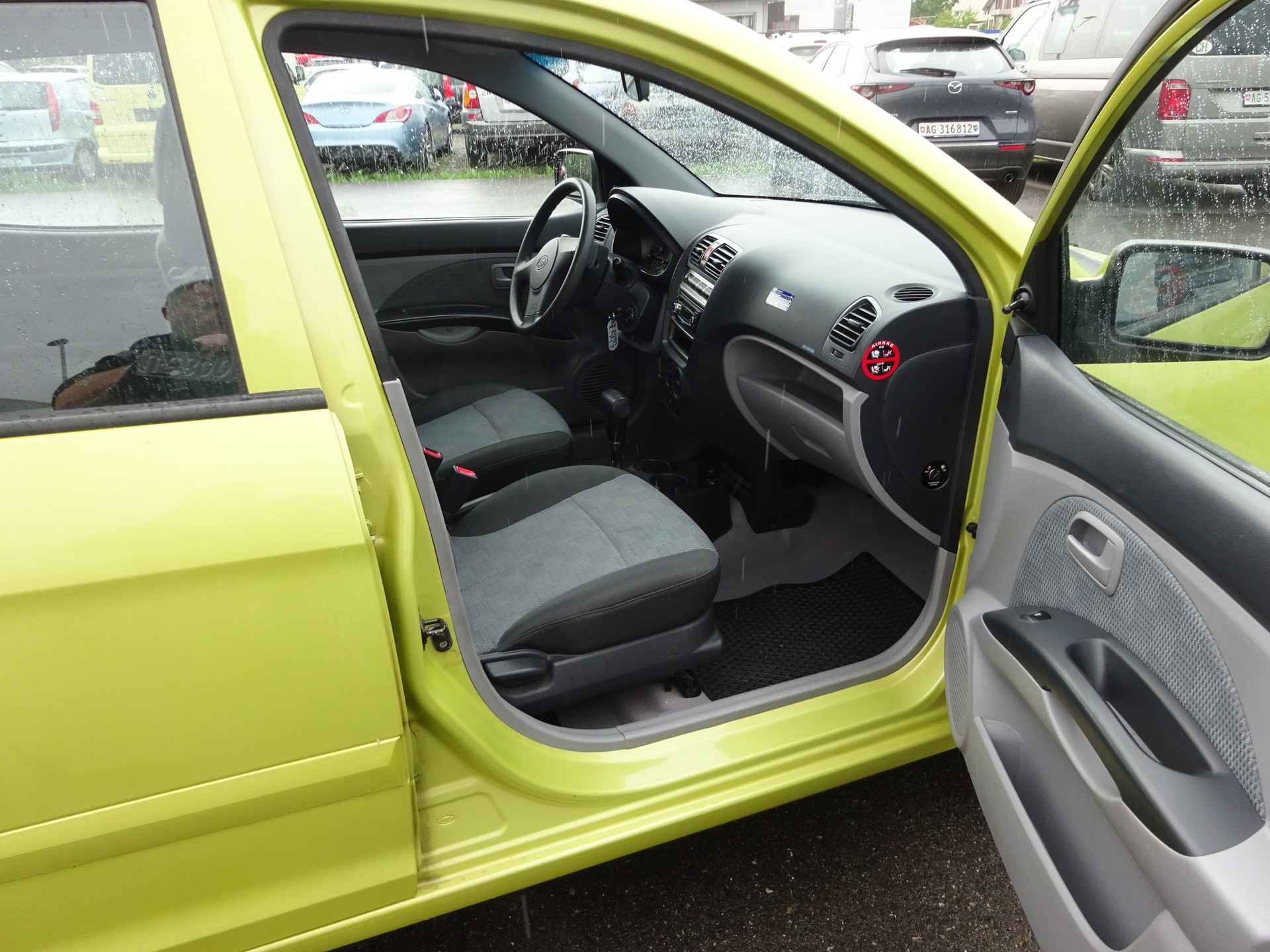 KIA Picanto 1.1 Trend-image-3