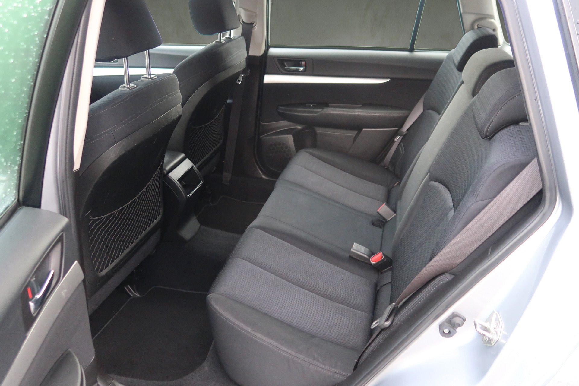 SUBARU Legacy 2.0i Advantage AWD Lineartronic-image-8