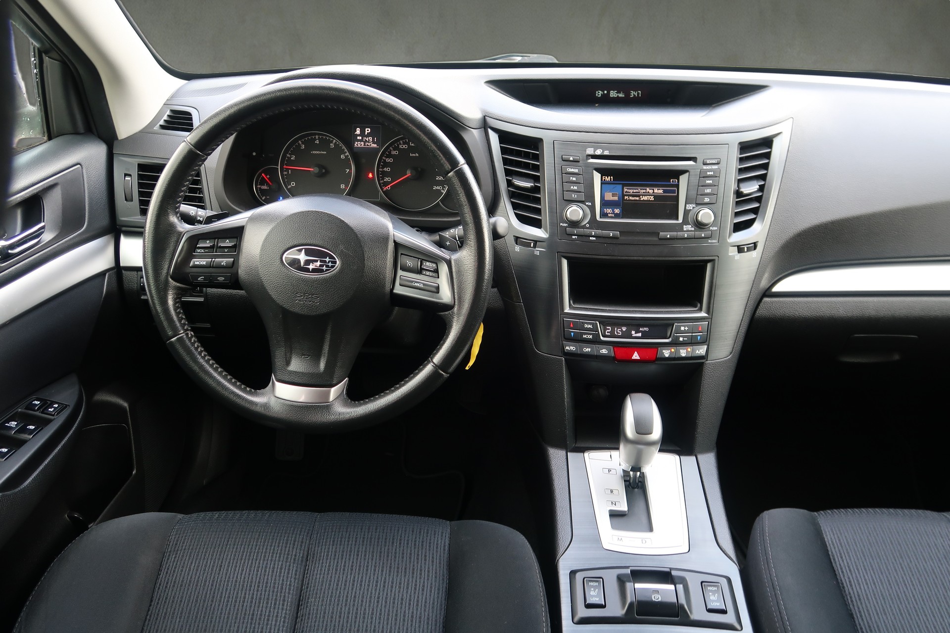 SUBARU Legacy 2.0i Advantage AWD Lineartronic-image-9