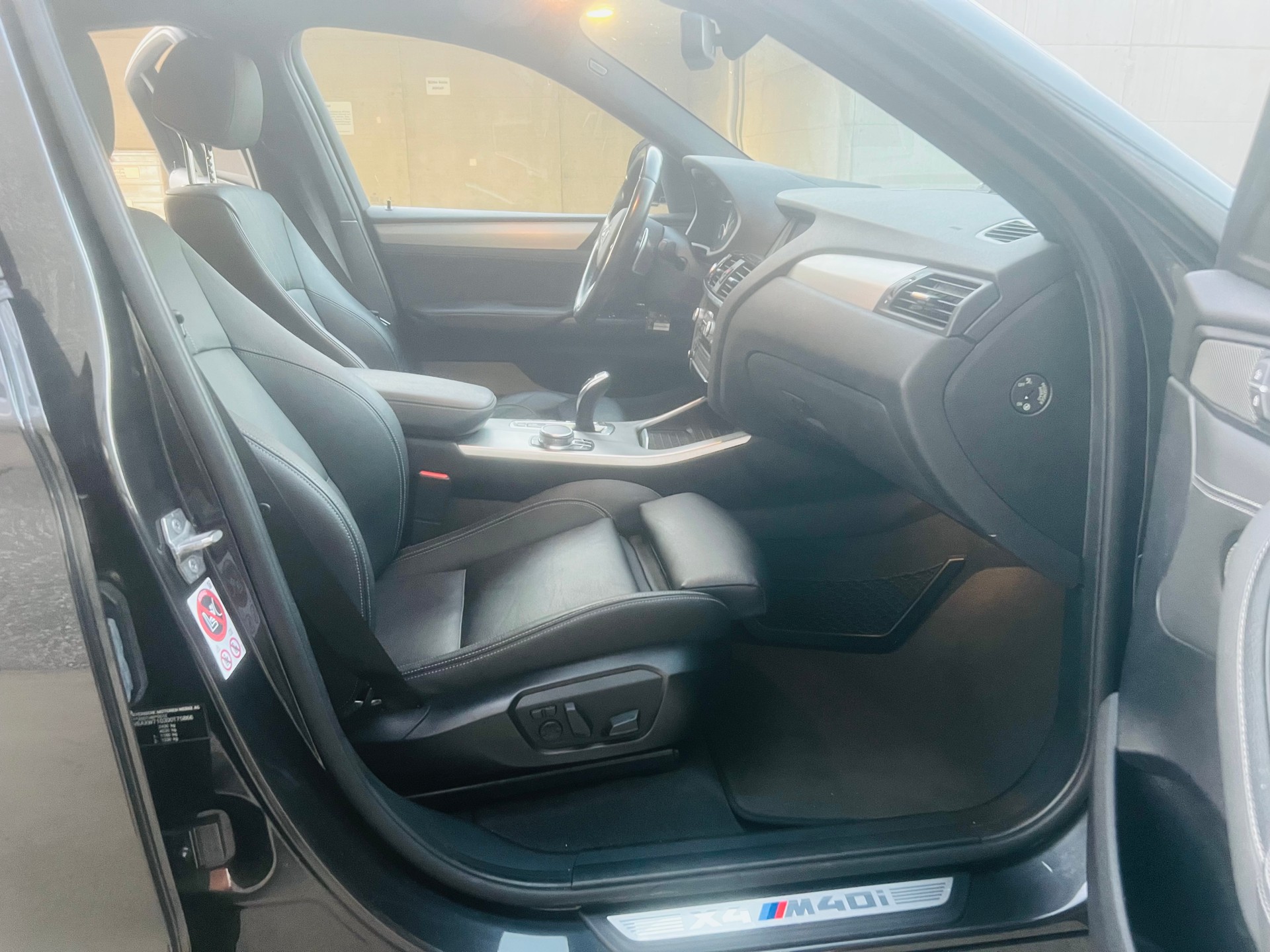 BMW X4 M 40i Steptronic-image-7