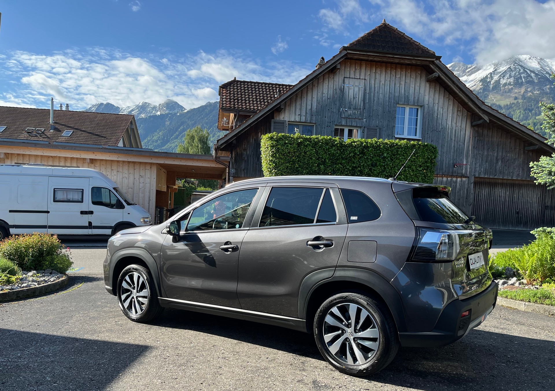 SUZUKI SX4 S-Cross 1.4 16V Compact Top Hybrid 4WD Automatic-image-4