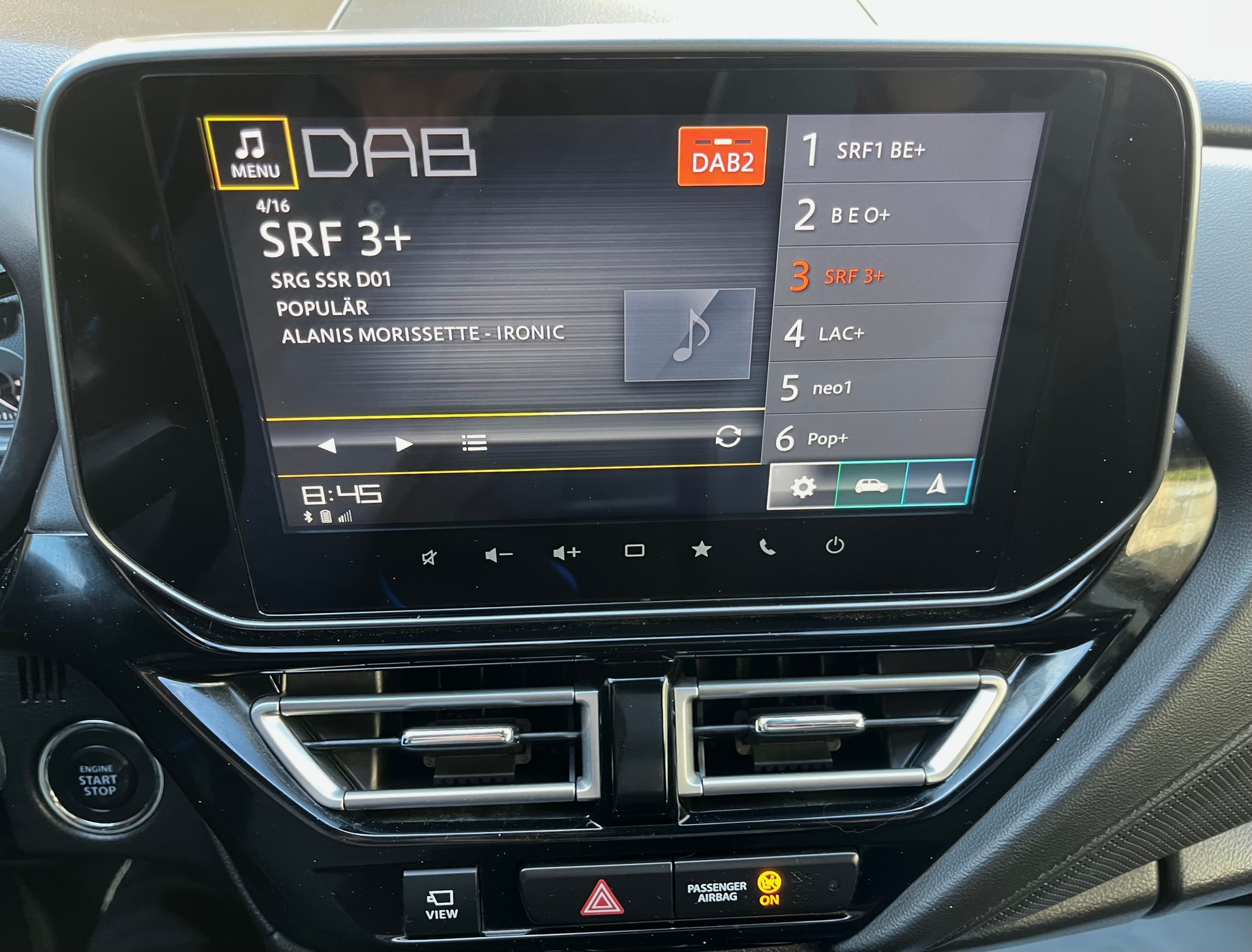SUZUKI SX4 S-Cross 1.4 16V Compact Top Hybrid 4WD Automatic-image-11