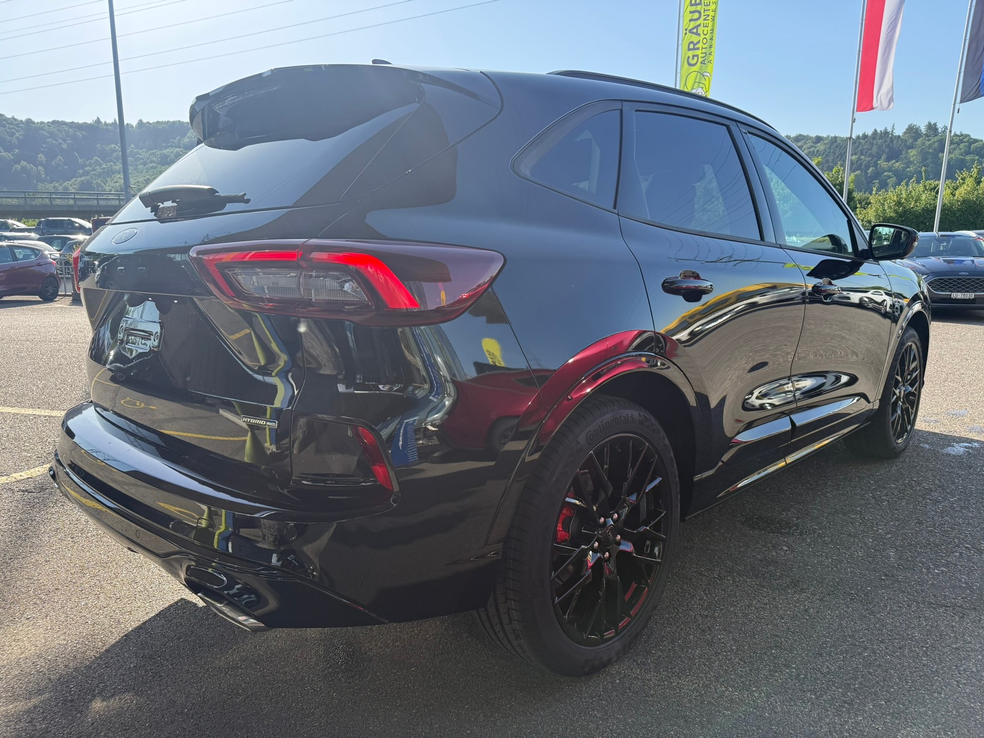 FORD Kuga 2.5 FHEV ST-Line X 4WD - Sondermodell Black and White Edition-image-5