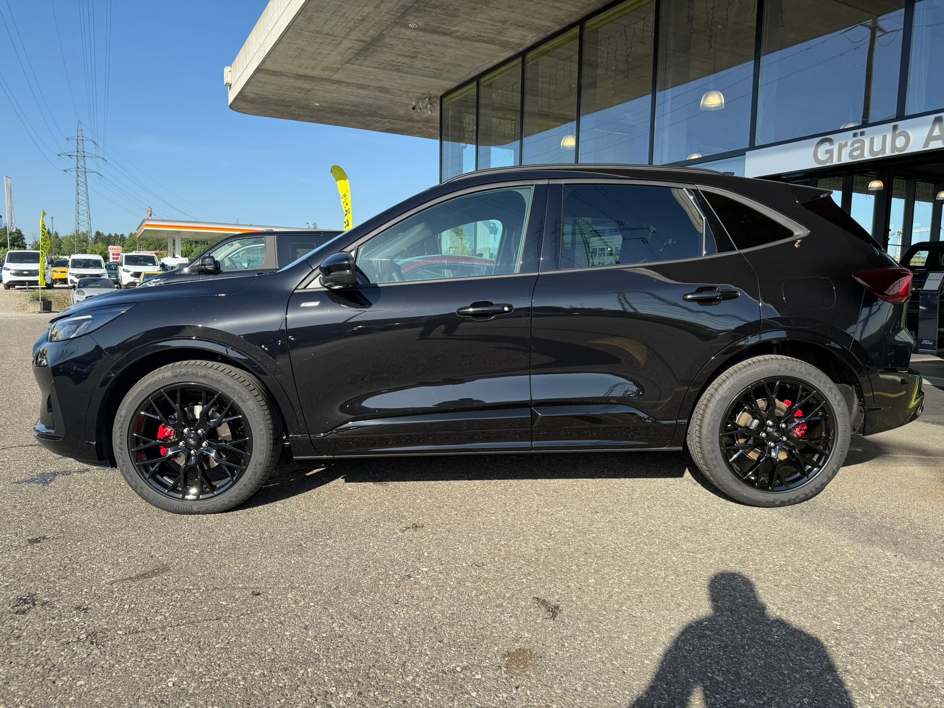 FORD Kuga 2.5 FHEV ST-Line X 4WD - Sondermodell Black and White Edition-showroom-element-3