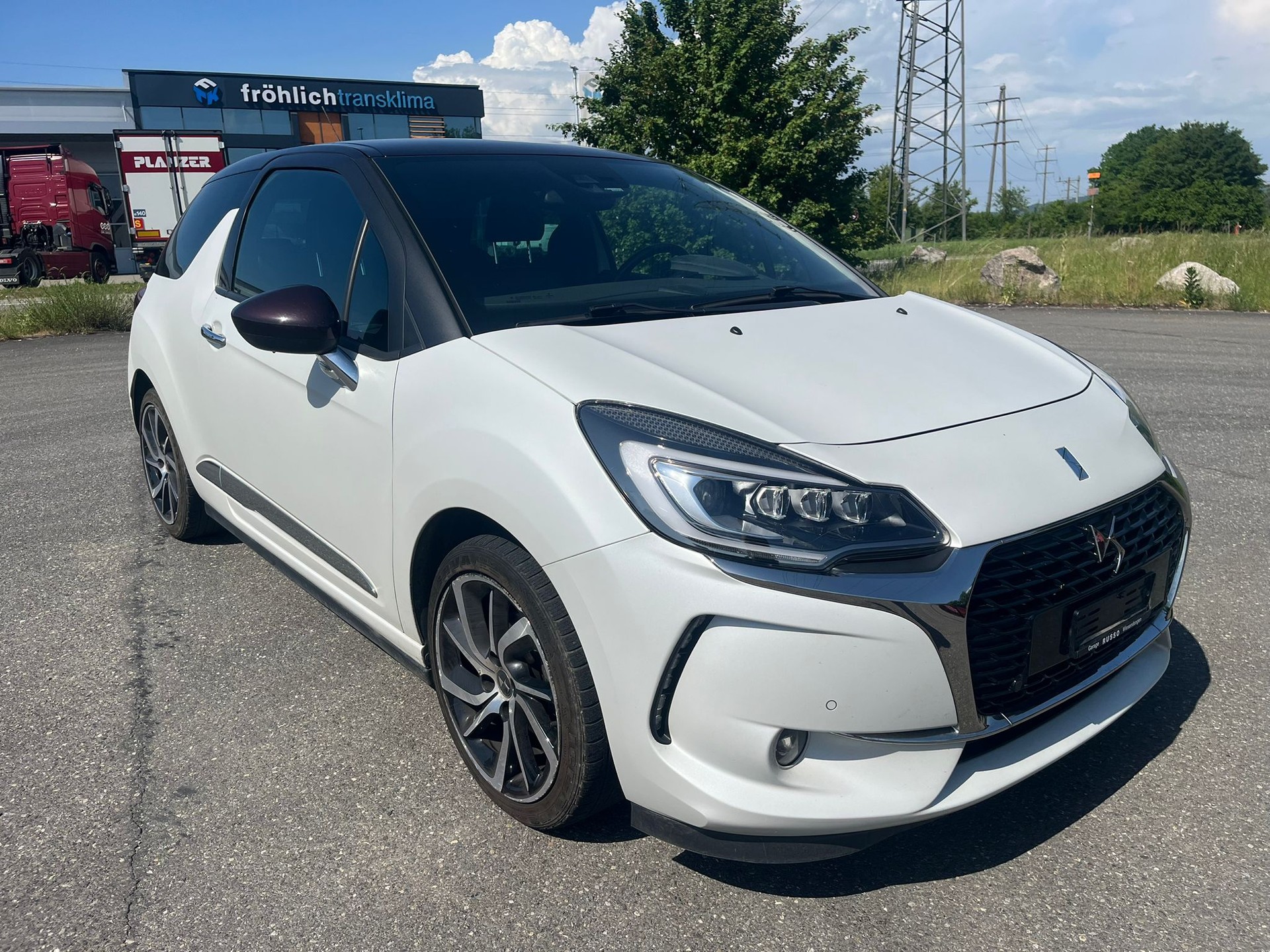 DS AUTOMOBILES DS 3 1.2 PureTech SO Chic EAT-image-2