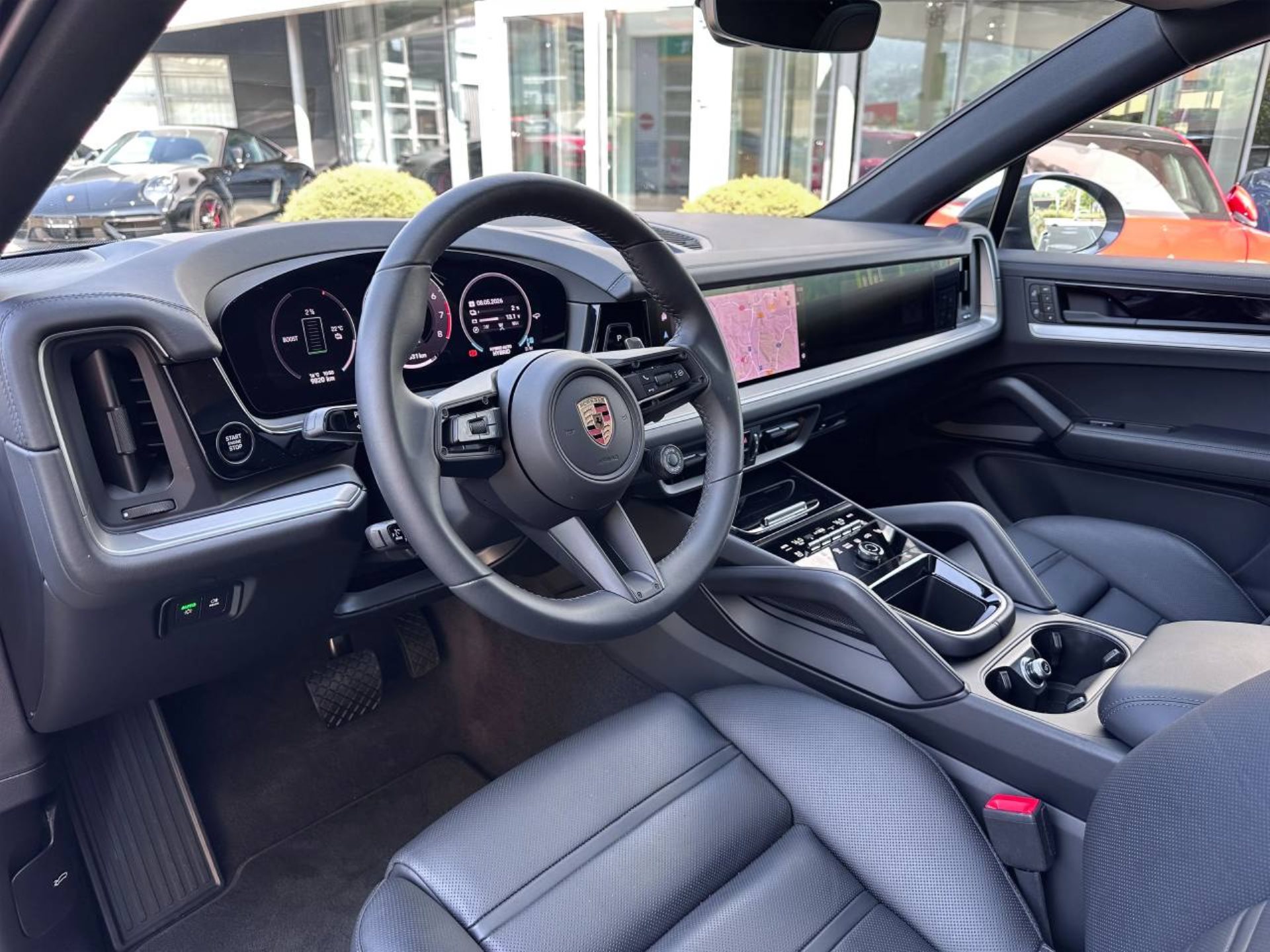 PORSCHE Cayenne E-Hybrid Coupé-showroom-element-3