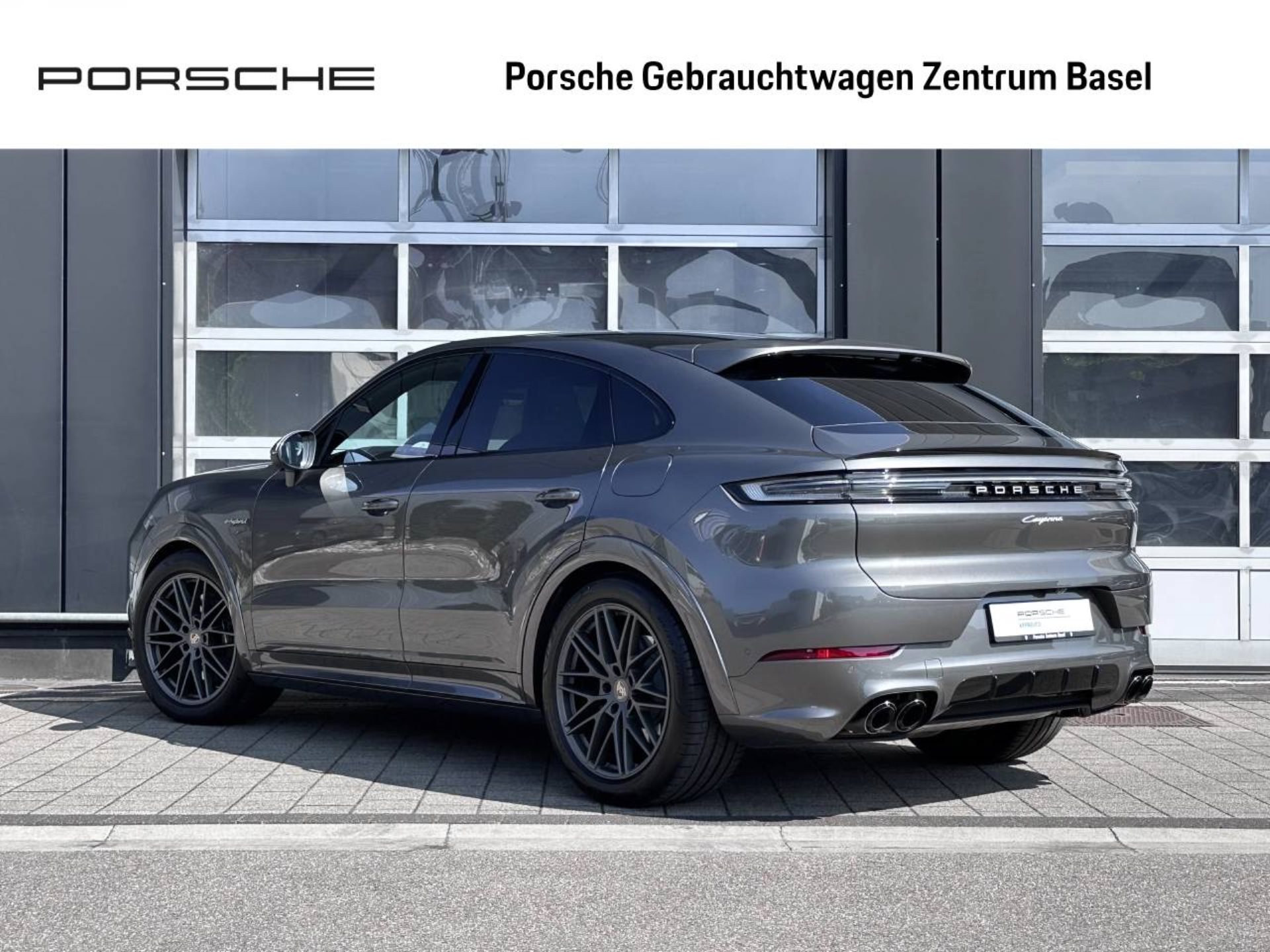 PORSCHE Cayenne E-Hybrid Coupé-showroom-element-2