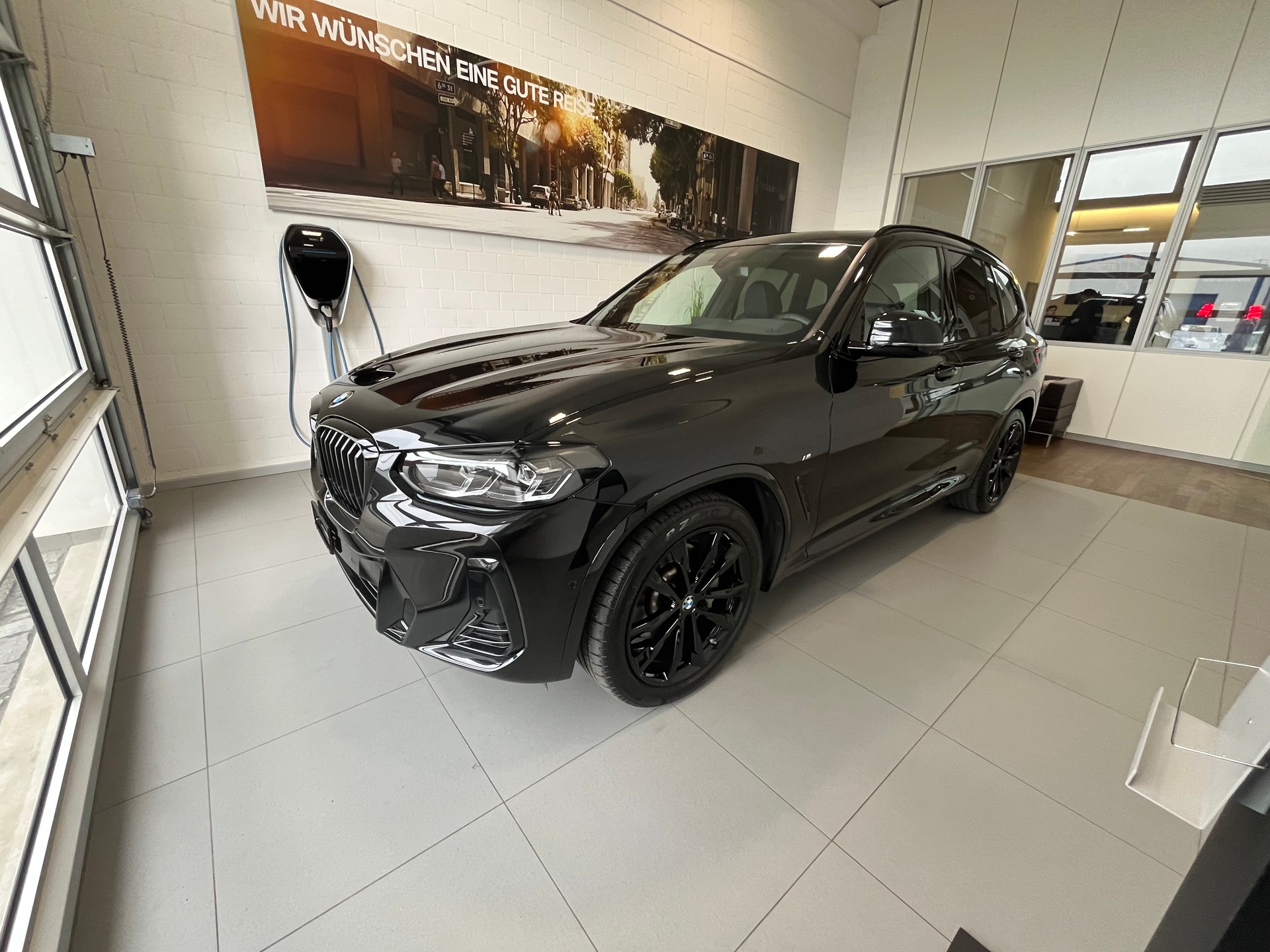 BMW 30d xDrive-image-1