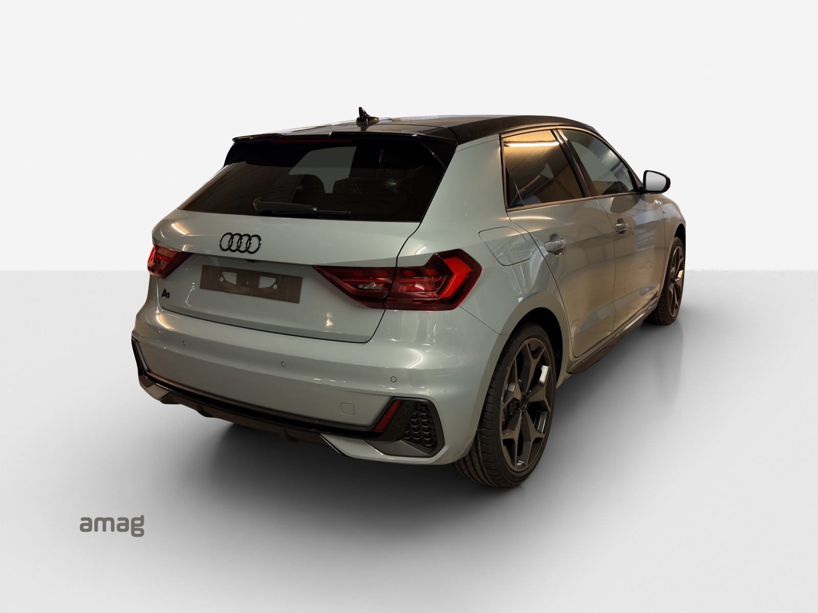 AUDI A1 Sportback 30 TFSI S Line Attraction S-tronic-image-4