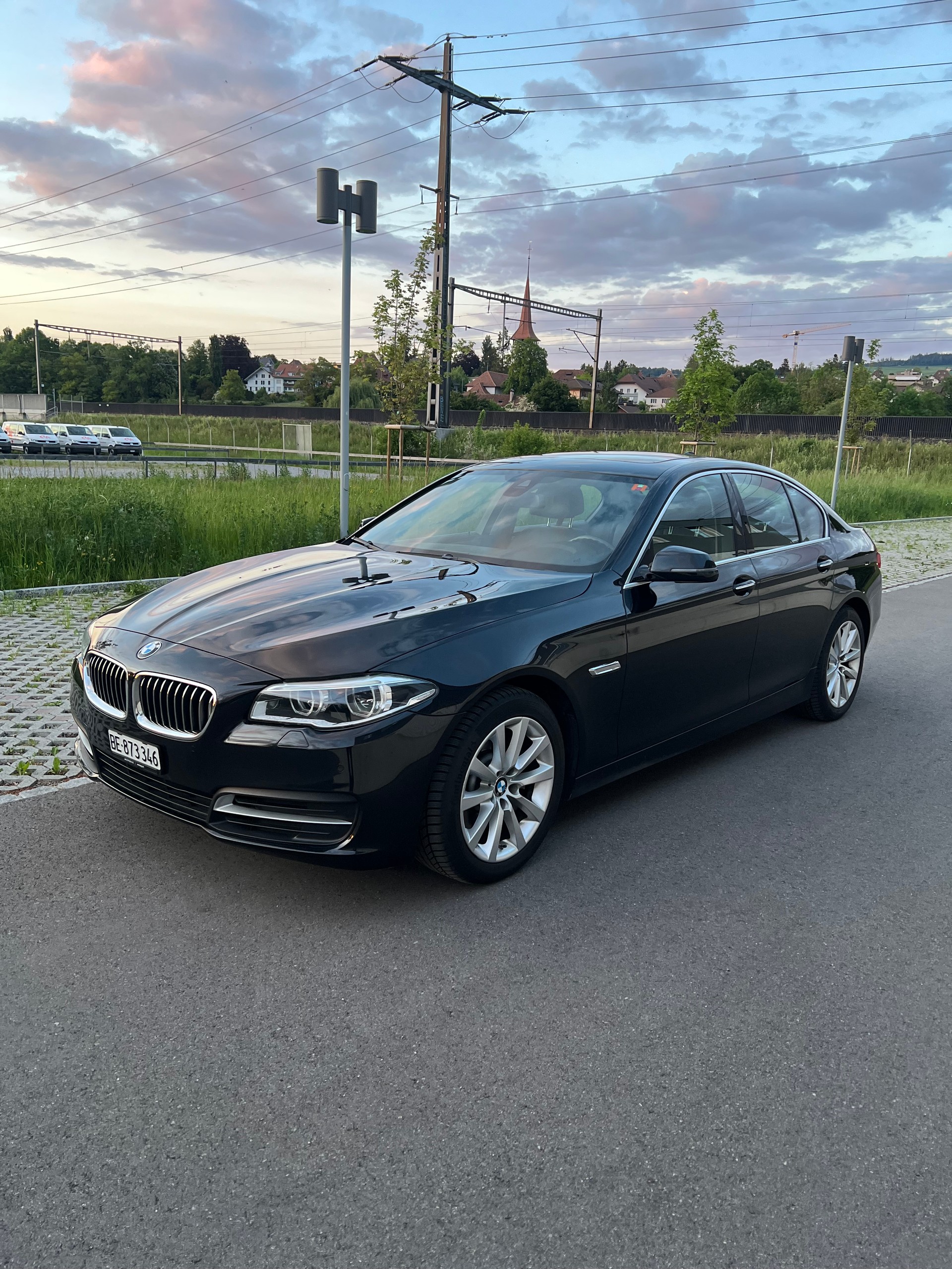 BMW 525d xDrive-image-0